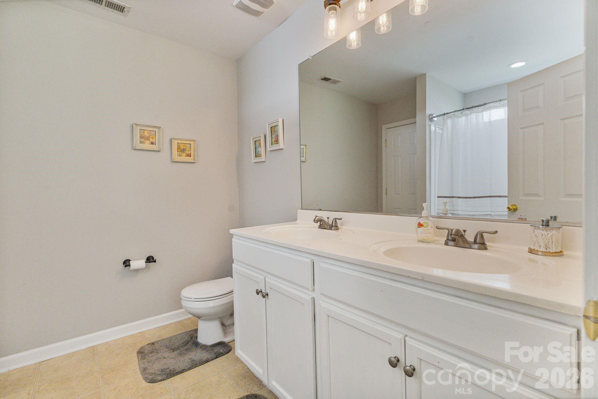 406 Courtland Court — Kannapolis
