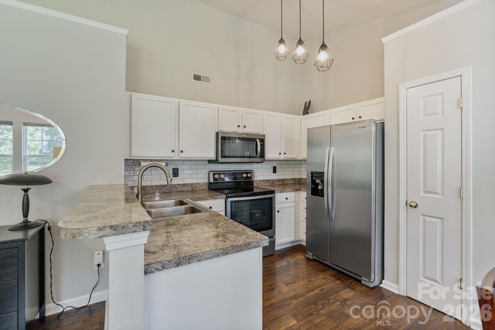 406 Courtland Court — Kannapolis