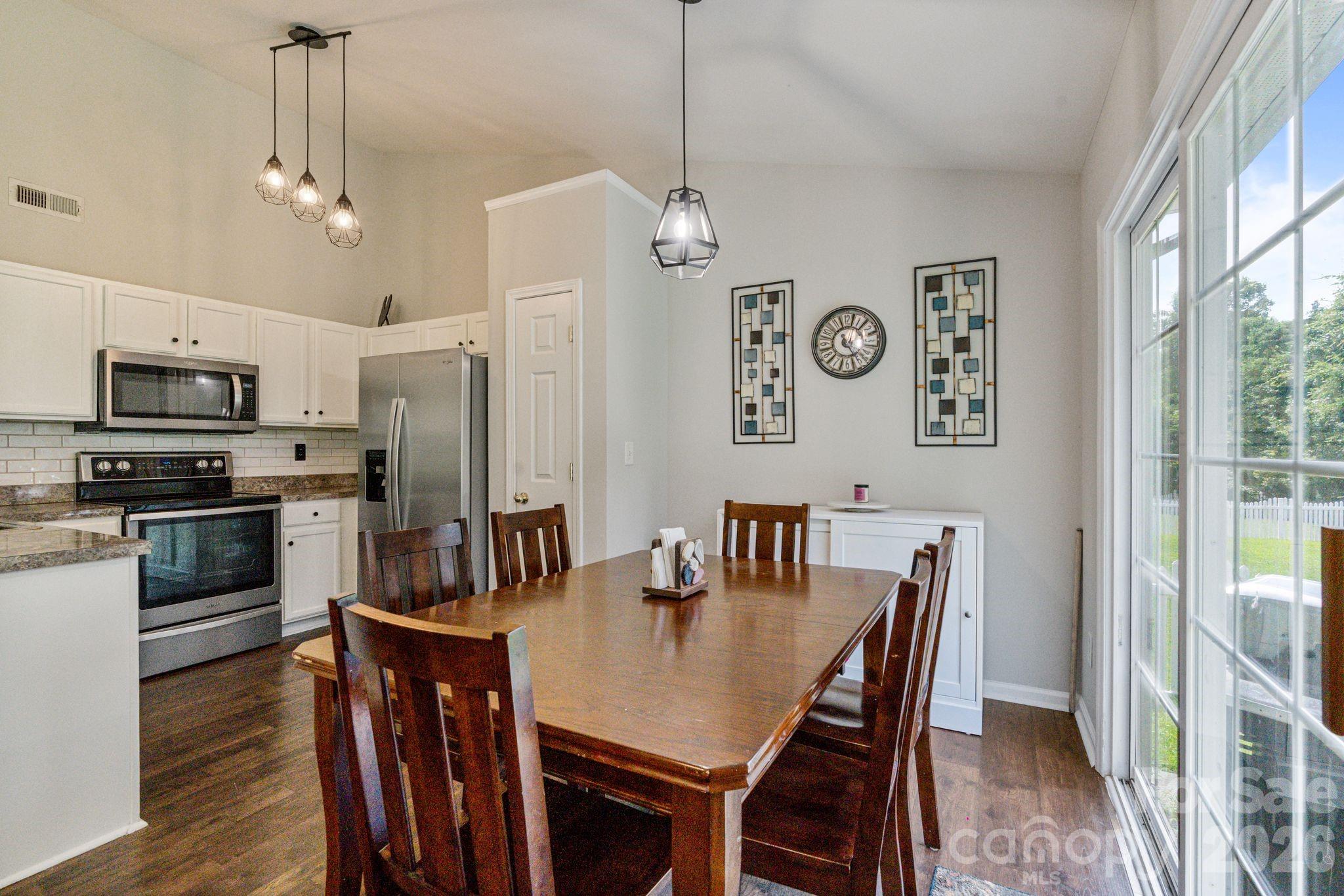 406 Courtland Court — Kannapolis