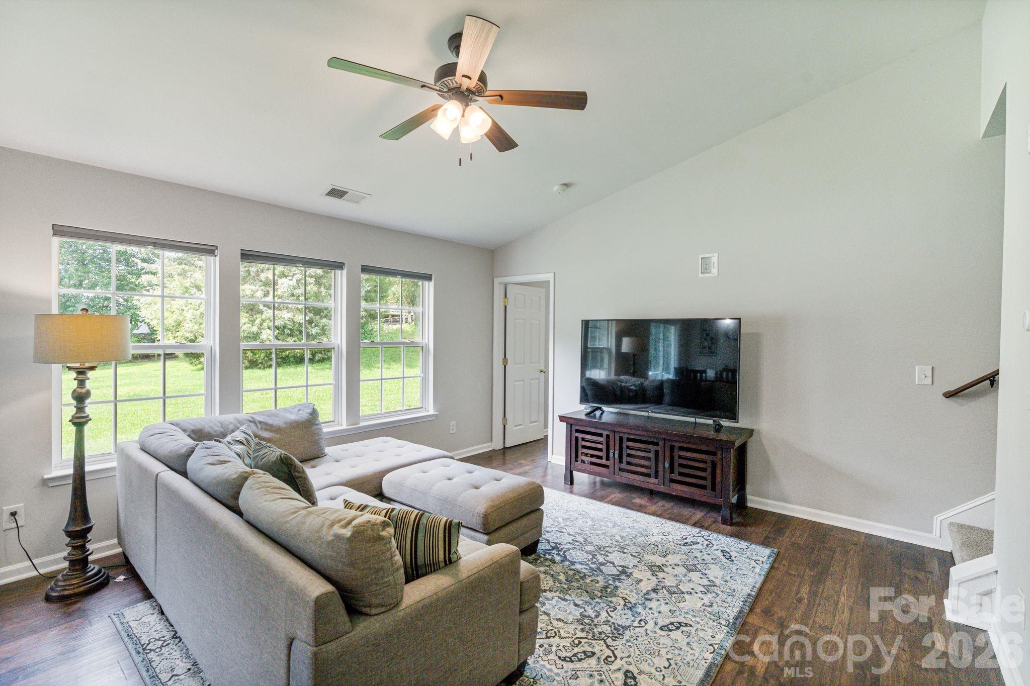 406 Courtland Court — Kannapolis