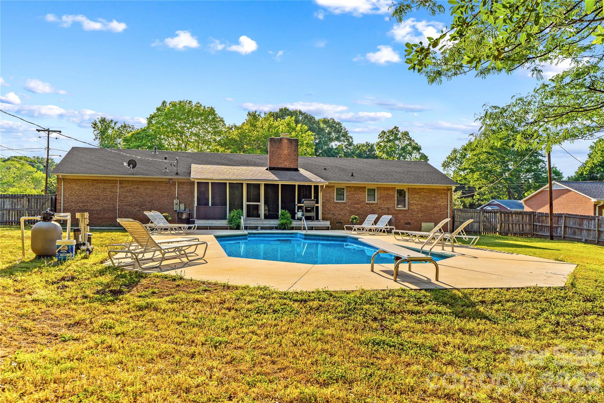 868 Fieldstone Road — Mooresville