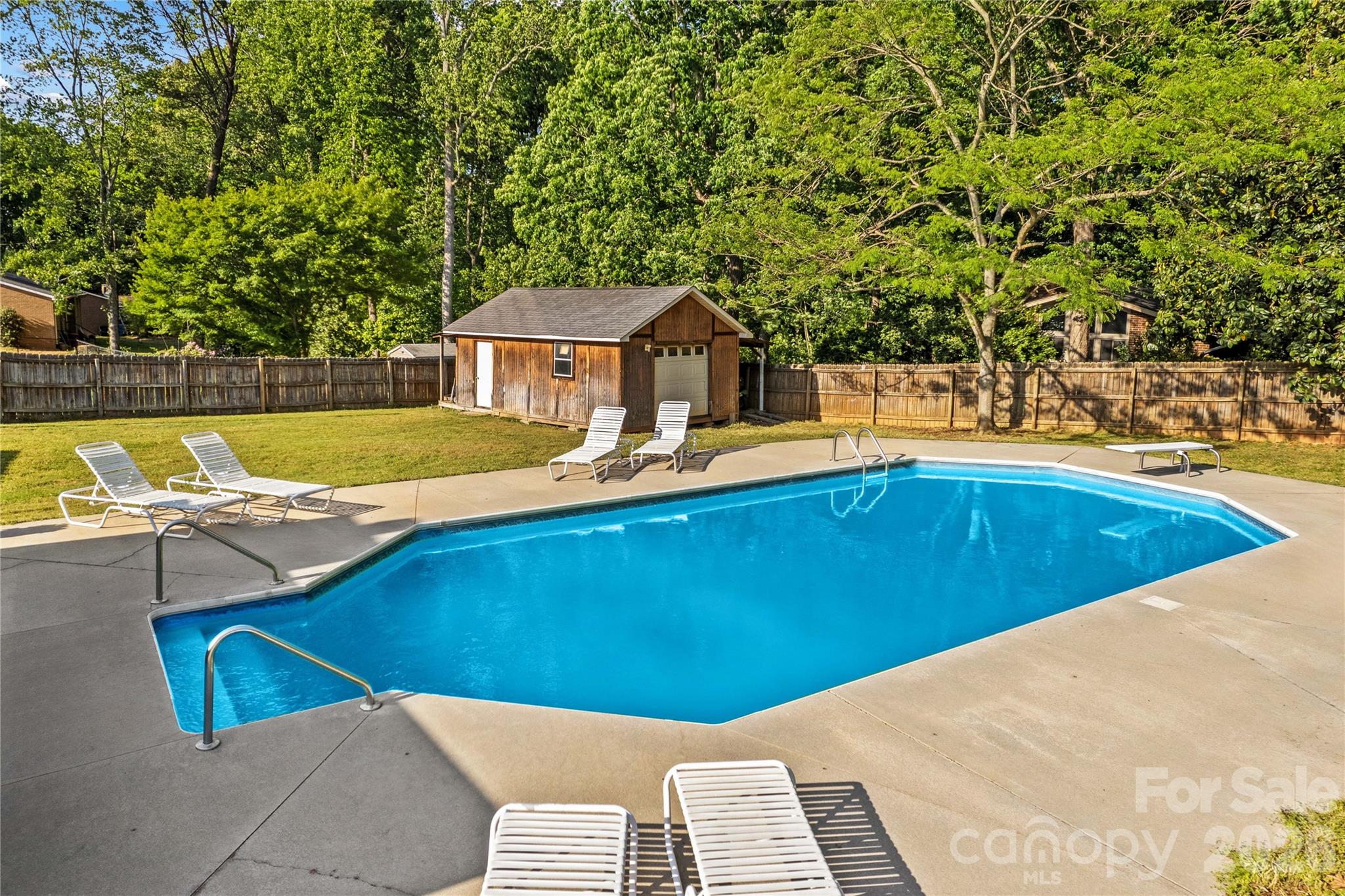 868 Fieldstone Road — Mooresville