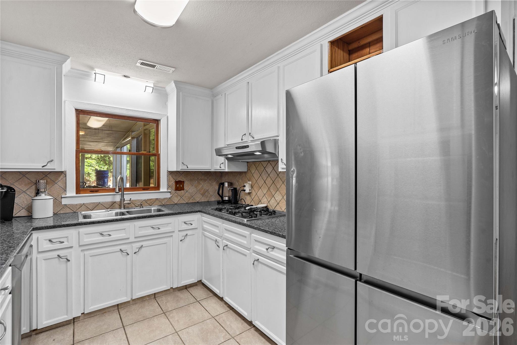 868 Fieldstone Road — Mooresville