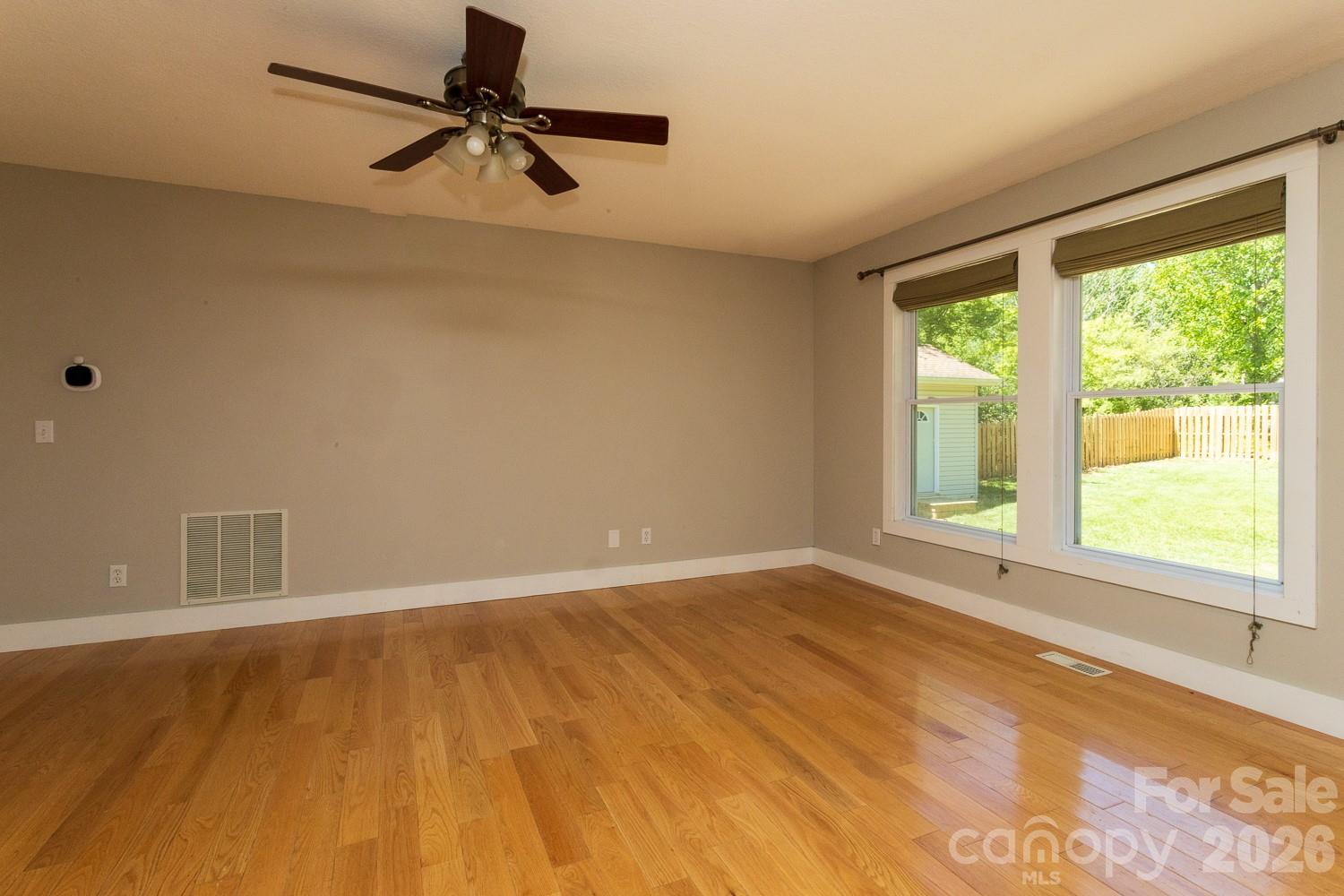 55 Eden Glen Road — Black Mountain