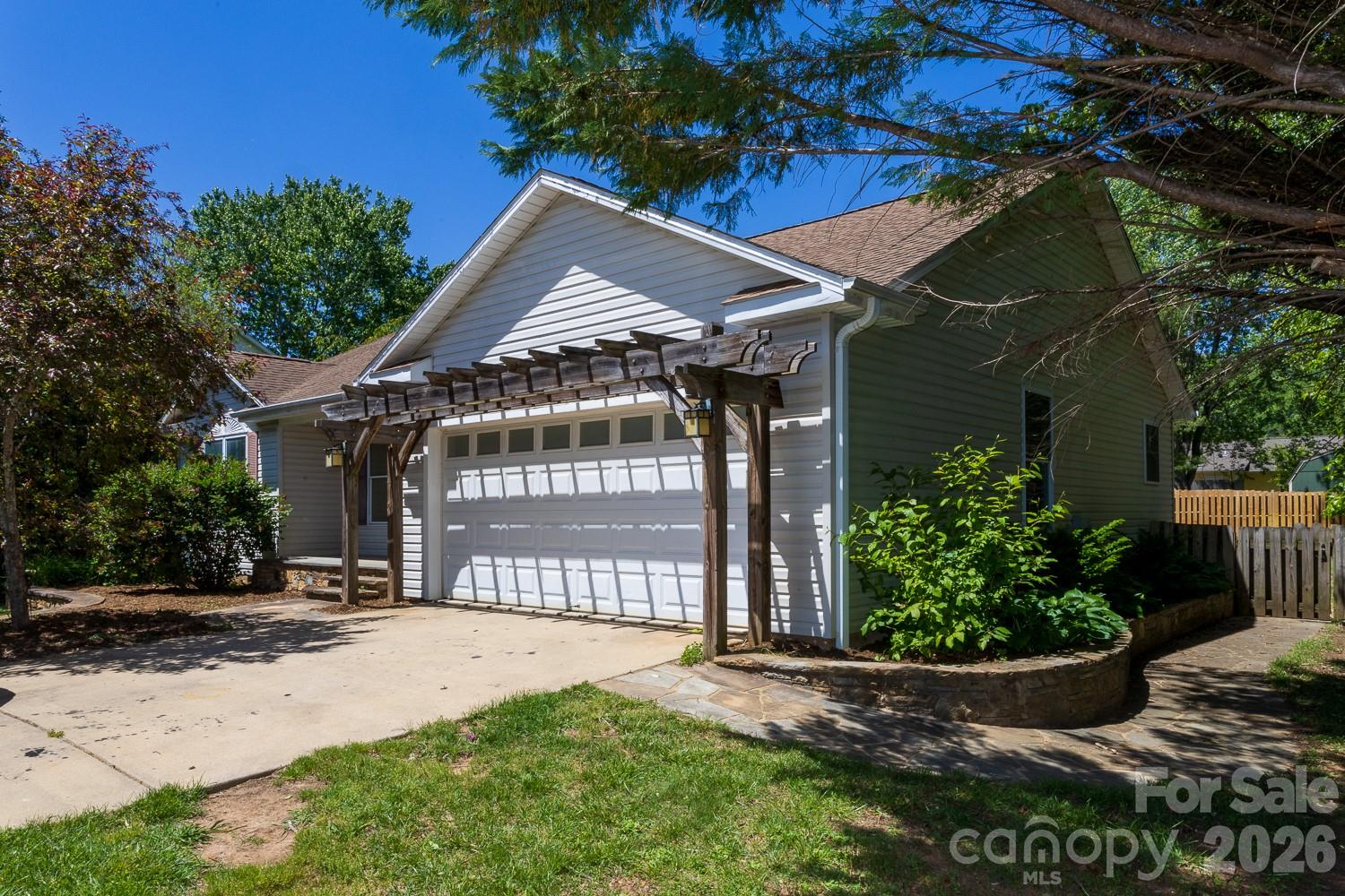 55 Eden Glen Road — Black Mountain