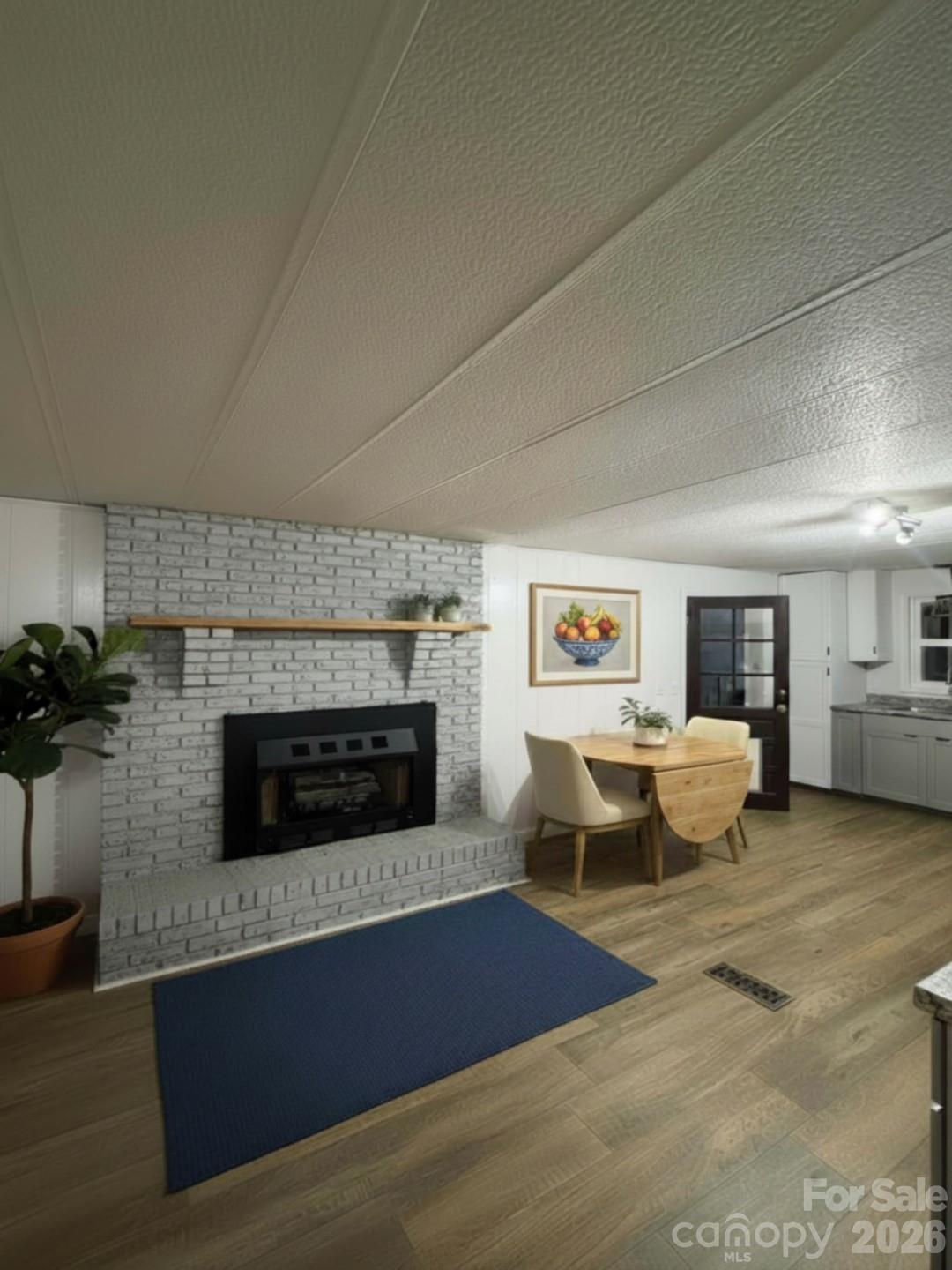 188 Wiggins Road — Candler
