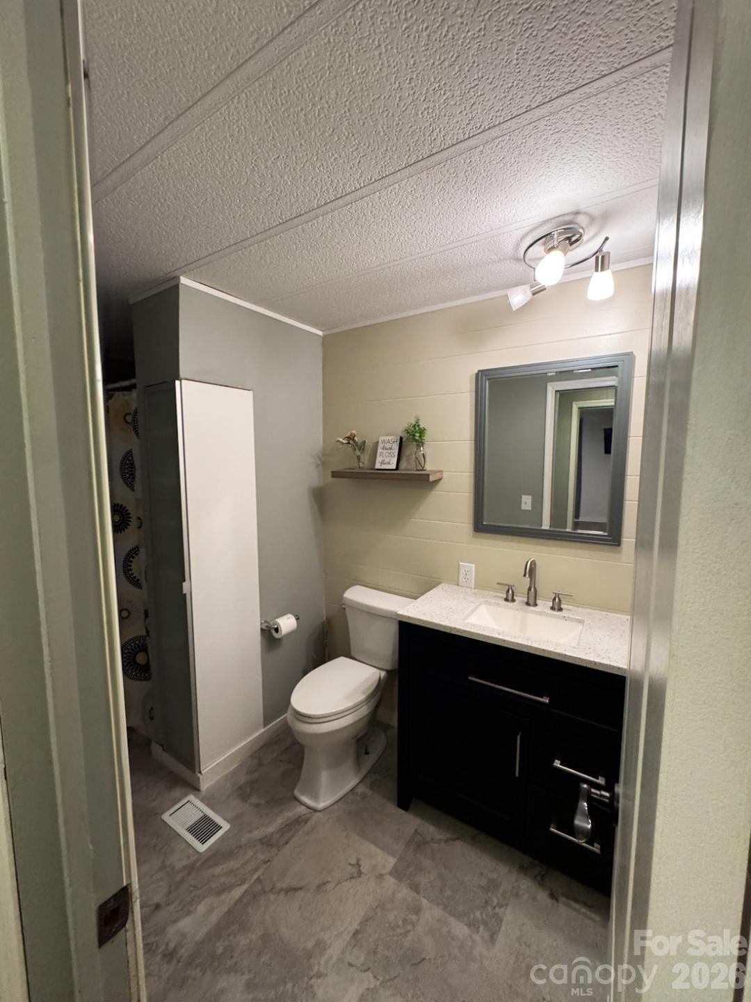 188 Wiggins Road — Candler