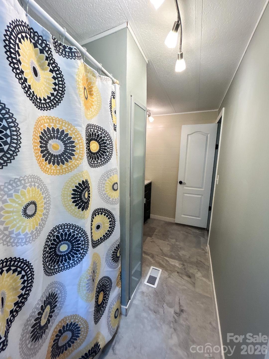 188 Wiggins Road — Candler