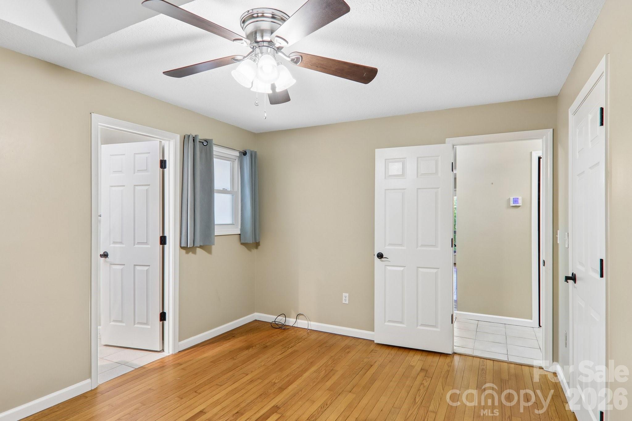 224 Highlands Loop — Maggie Valley
