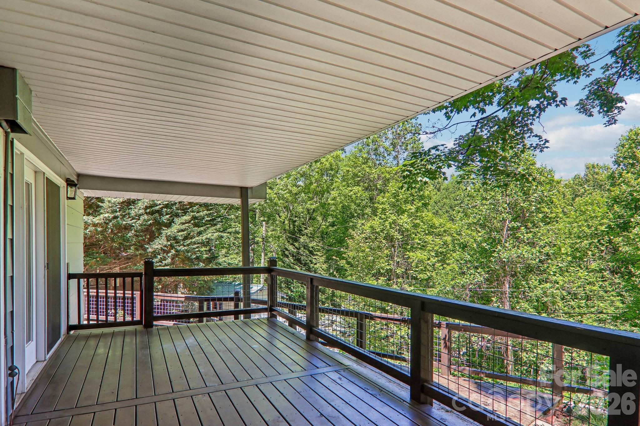 224 Highlands Loop — Maggie Valley