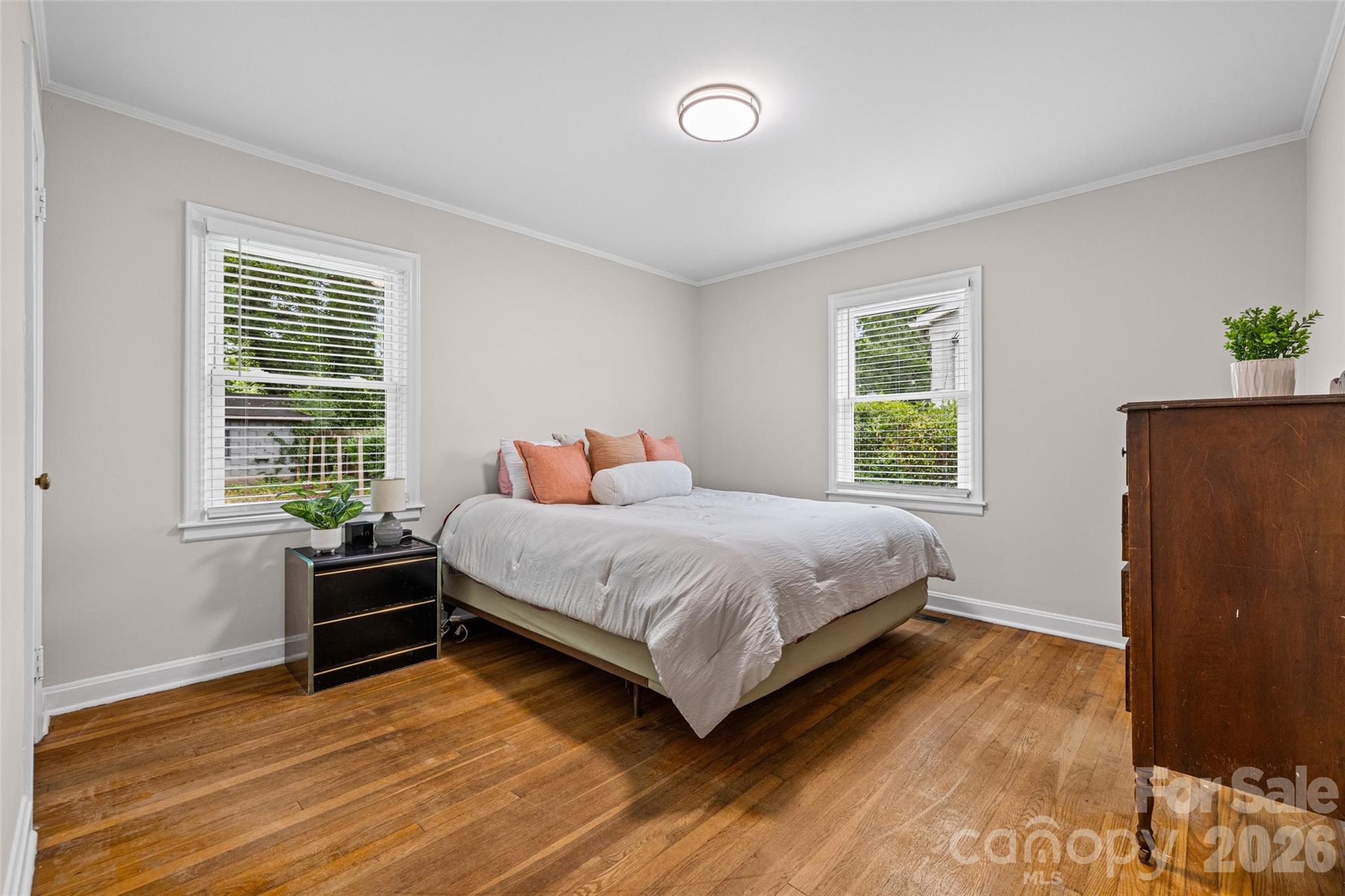 2242 Markham Court — Charlotte