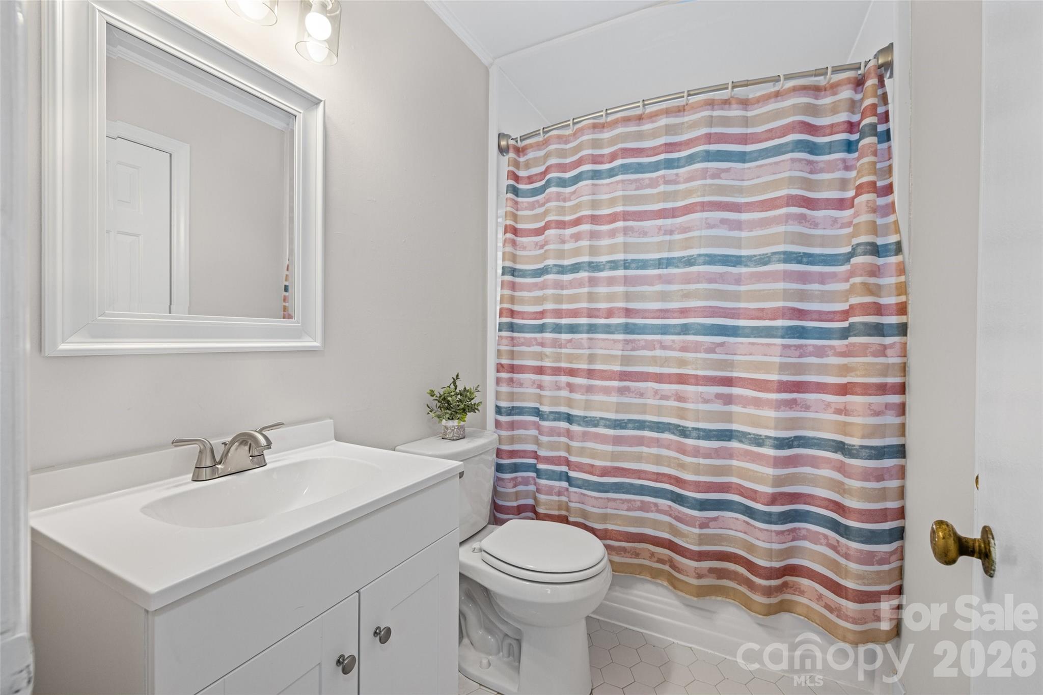 2242 Markham Court — Charlotte