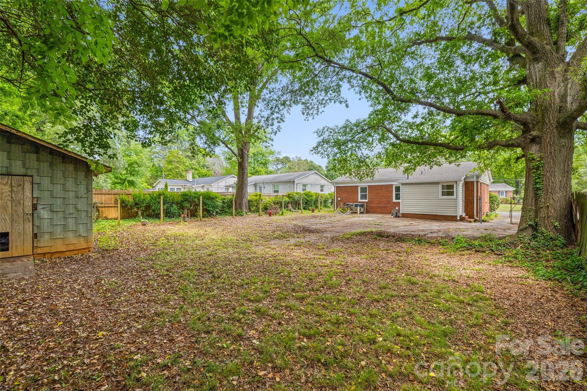 2242 Markham Court — Charlotte