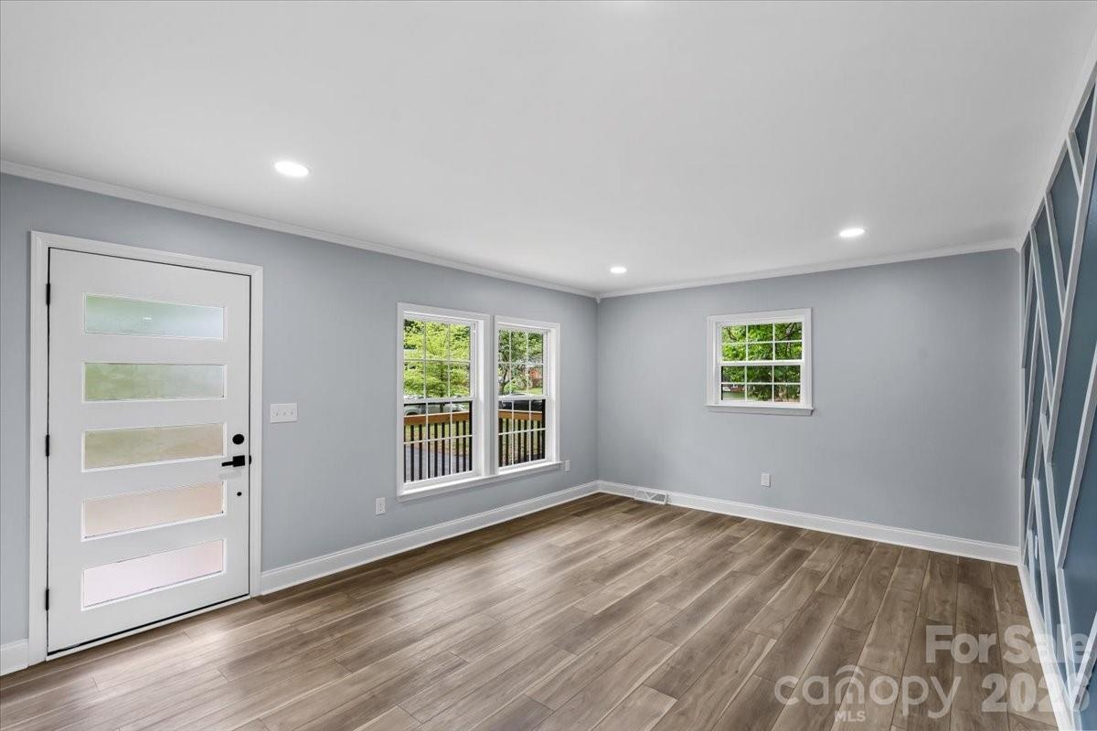 1519 Briarfield Drive — Charlotte
