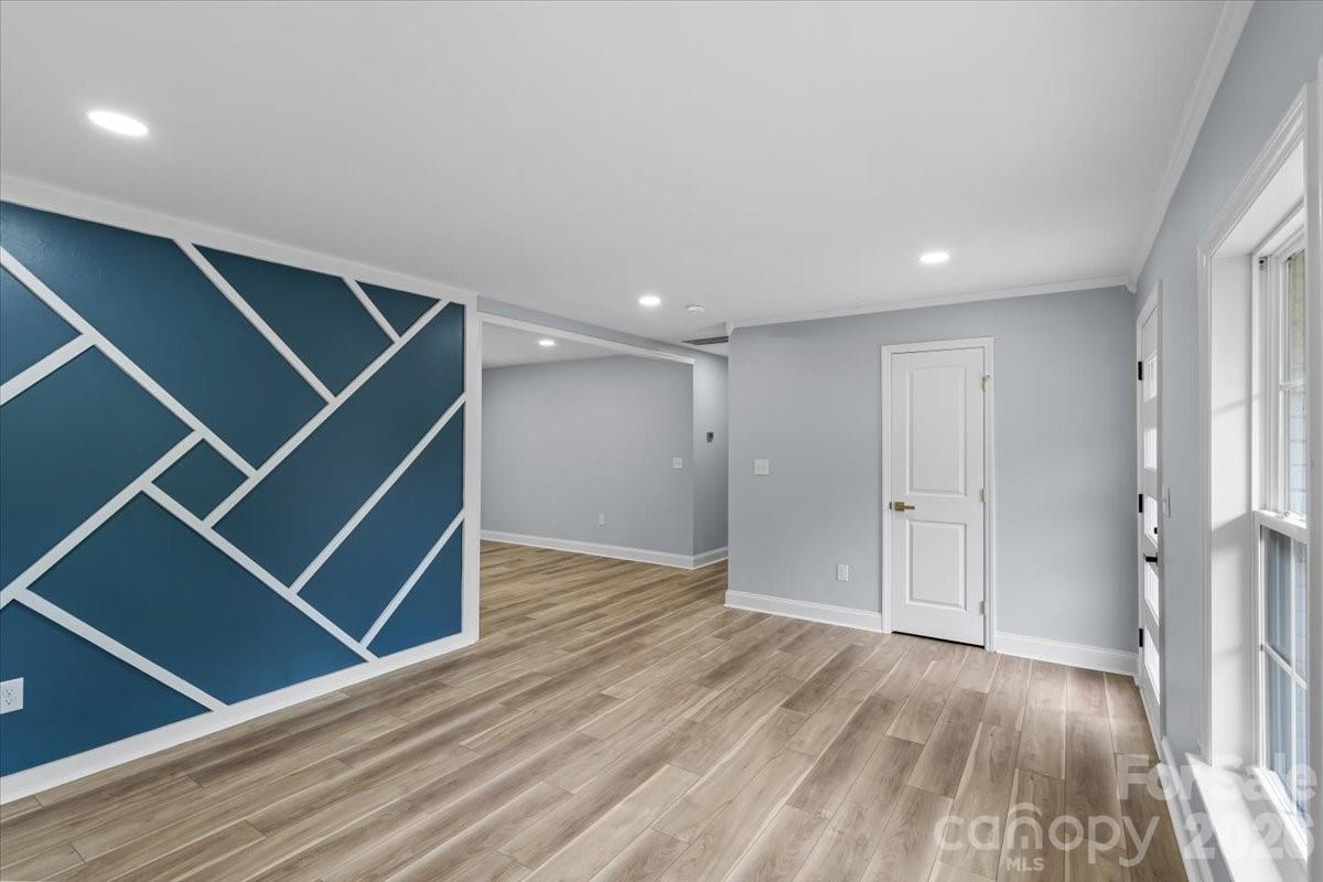 1519 Briarfield Drive — Charlotte