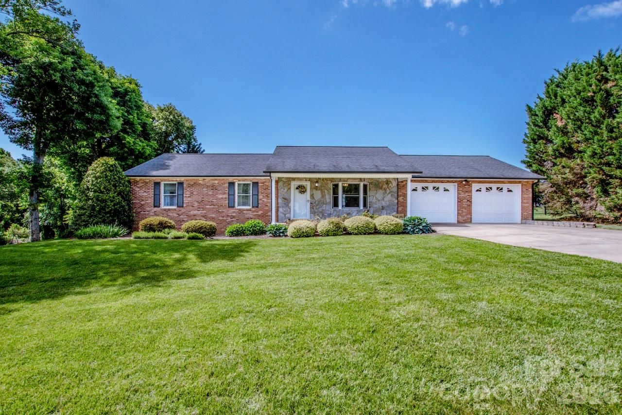173 Doe Trail Lane — Statesville