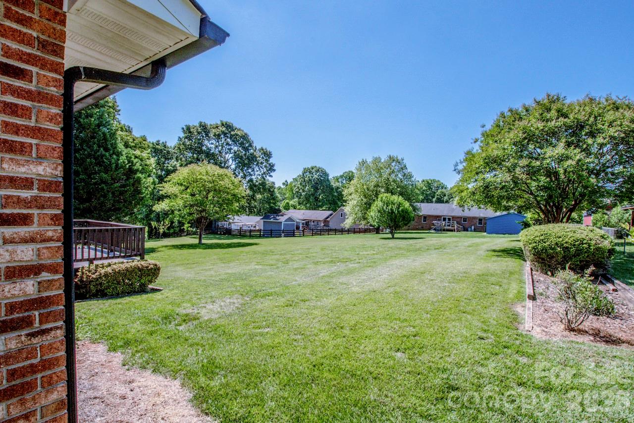173 Doe Trail Lane — Statesville