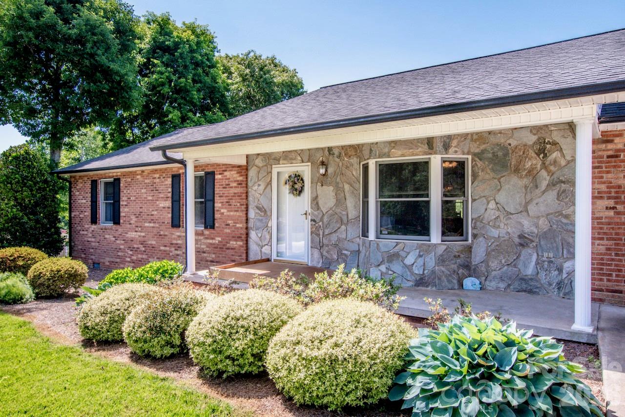 173 Doe Trail Lane — Statesville