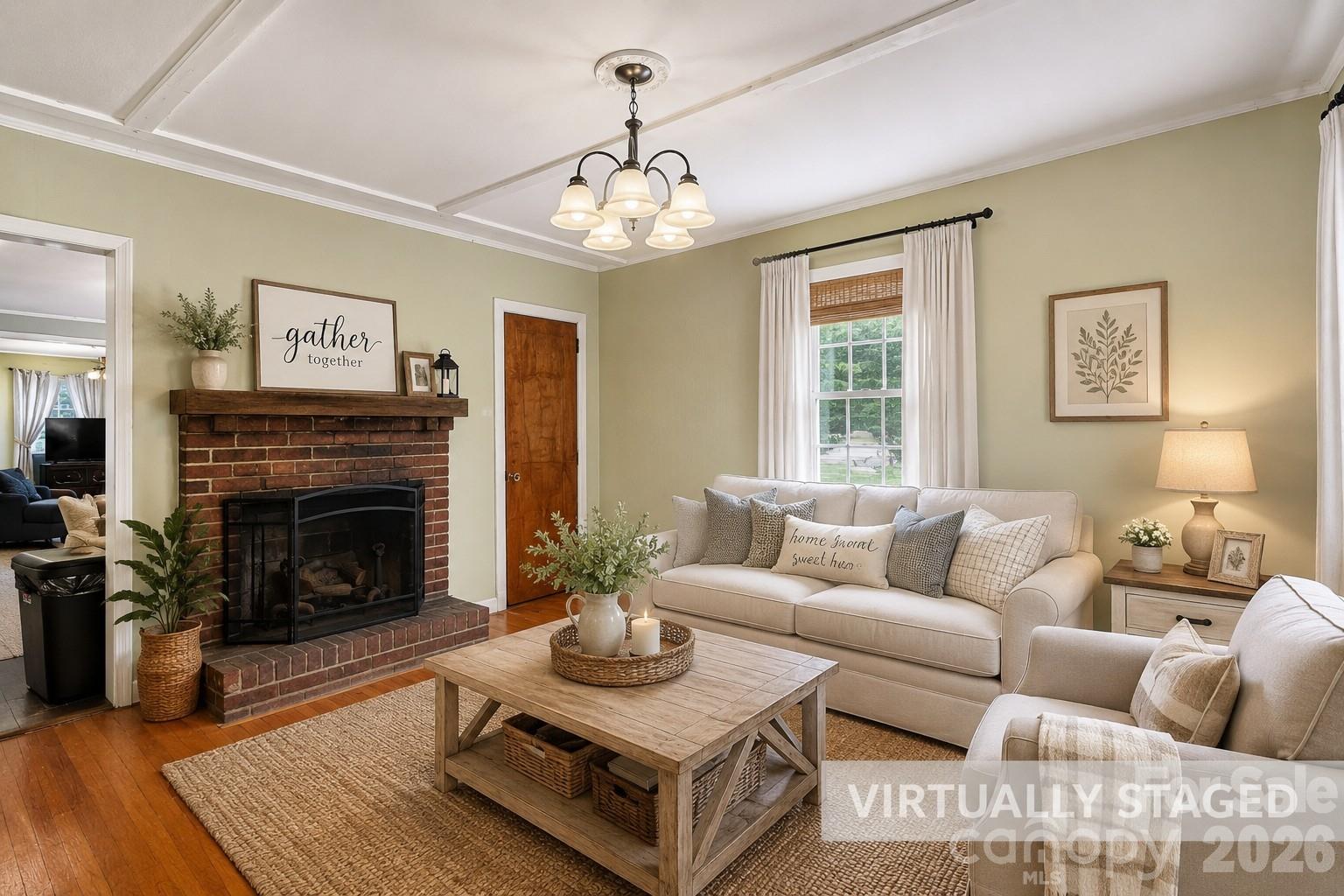 301 Hampton Road — Lancaster