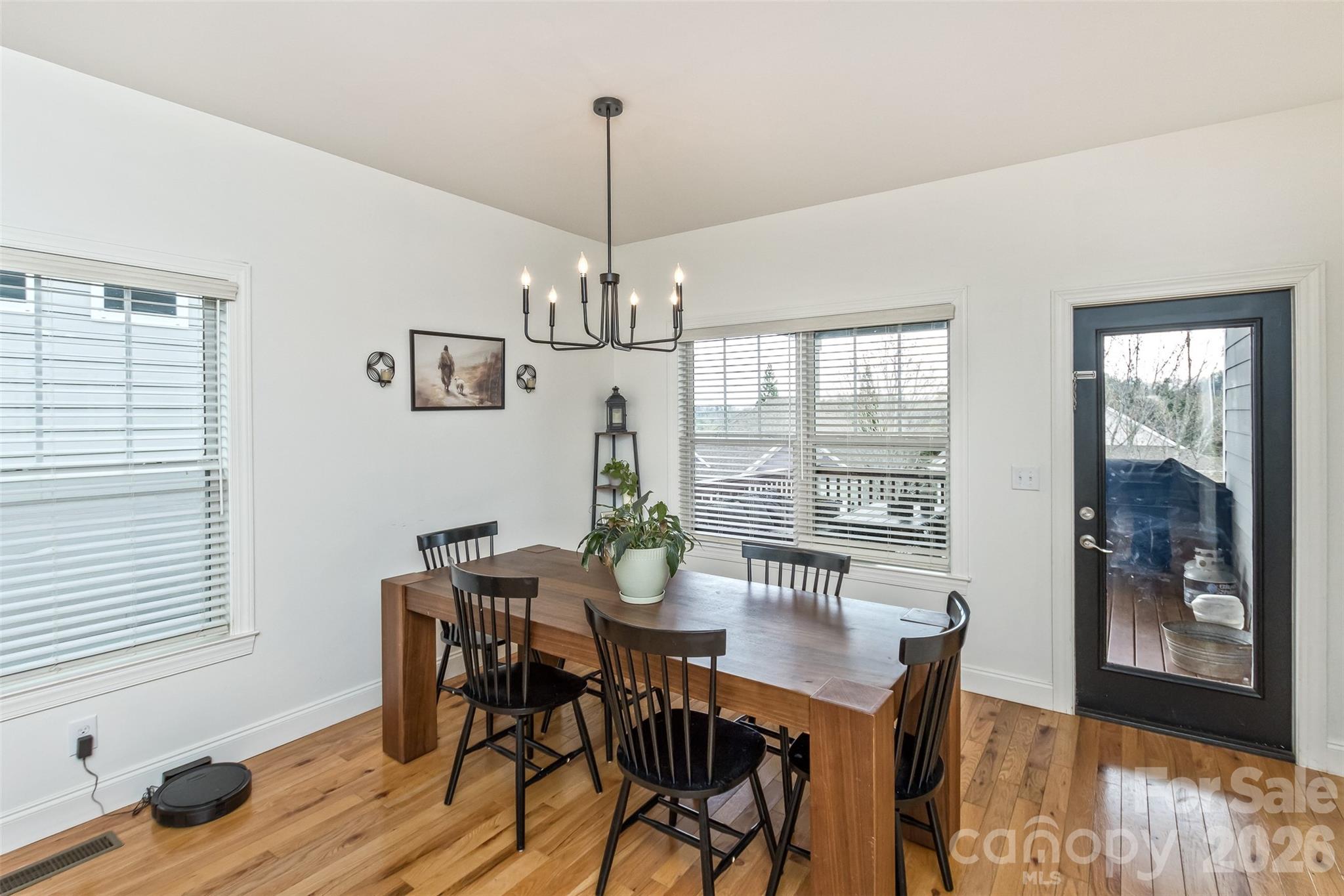 84 Rose Creek Road — Leicester