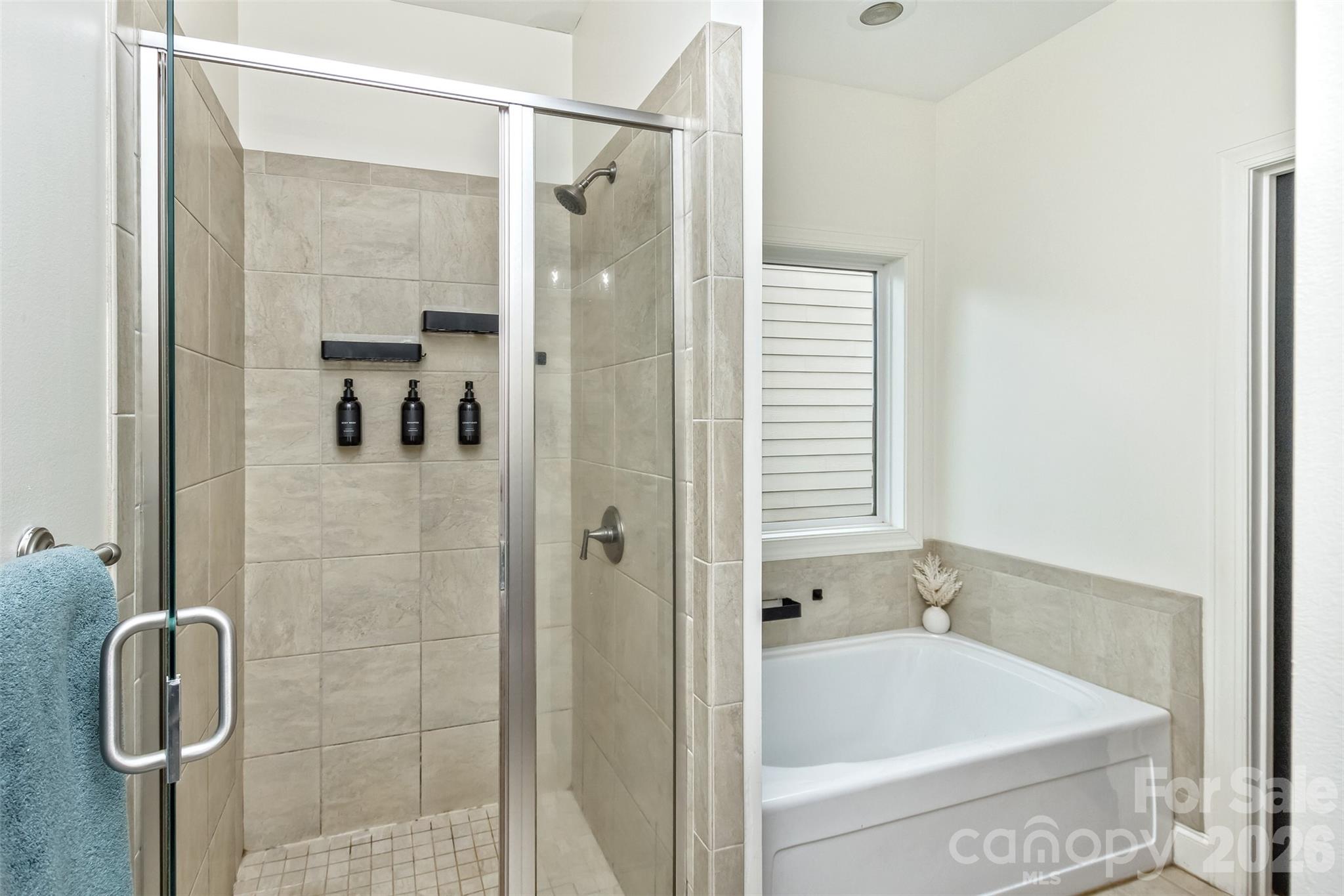 84 Rose Creek Road — Leicester
