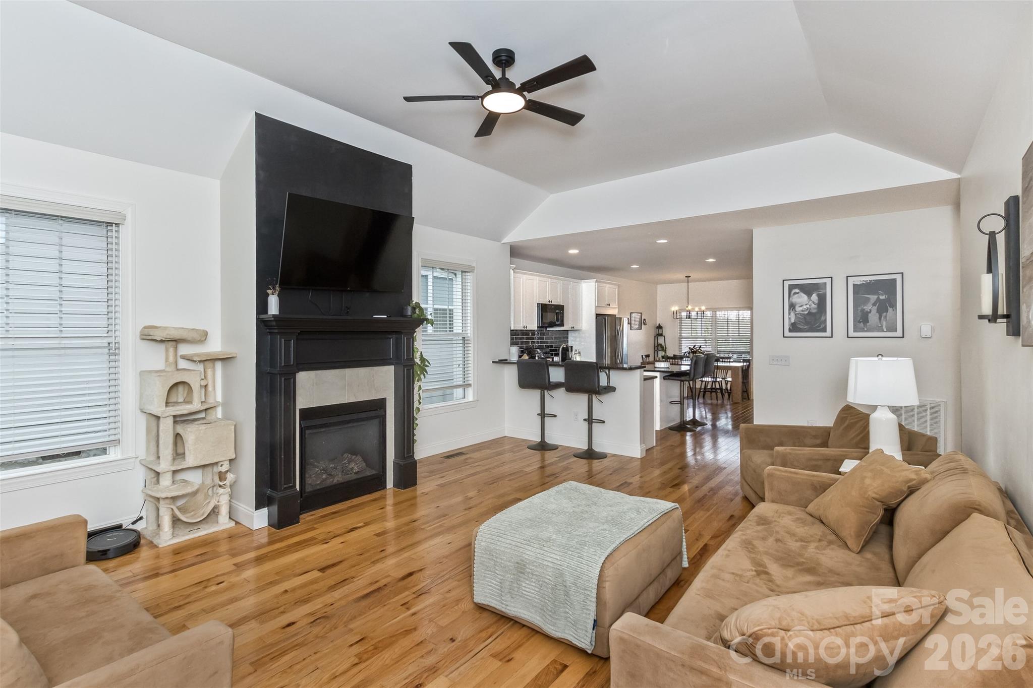 84 Rose Creek Road — Leicester