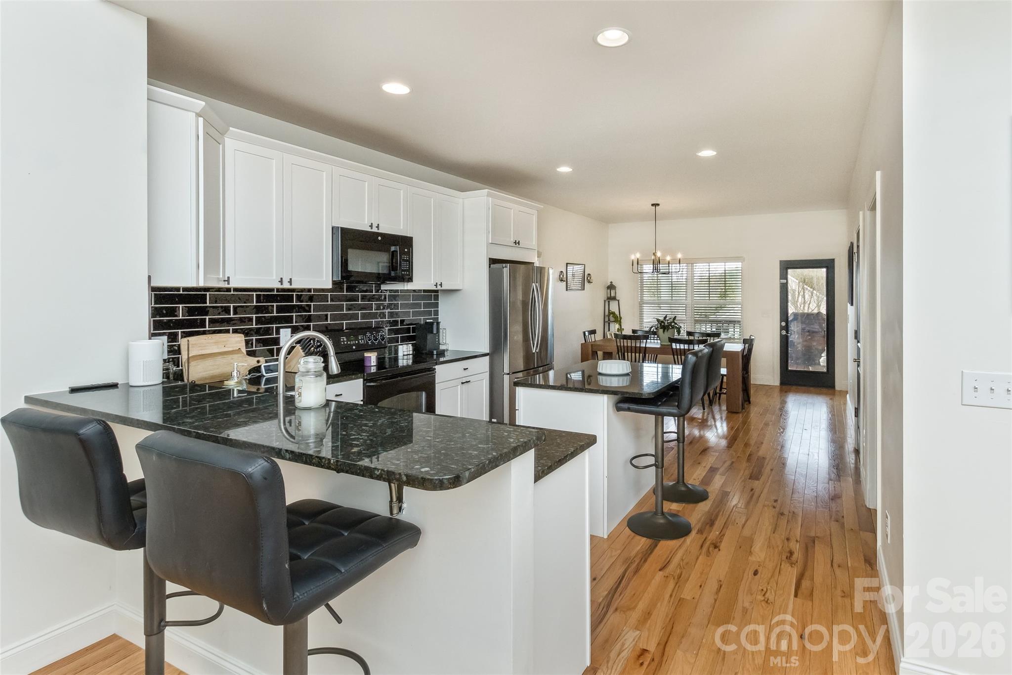 84 Rose Creek Road — Leicester