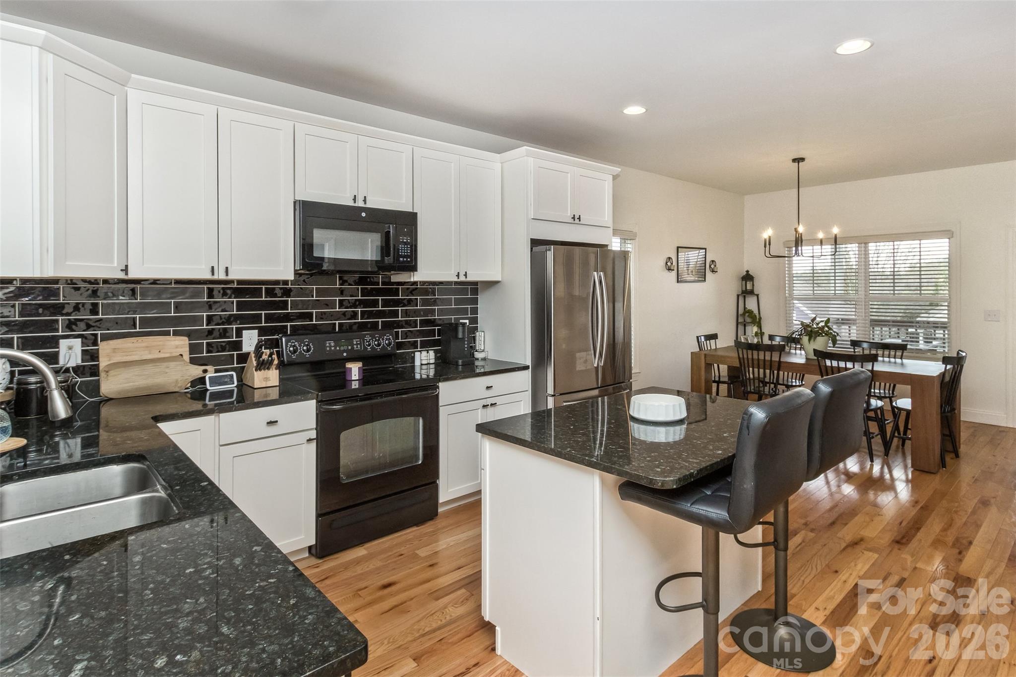 84 Rose Creek Road — Leicester
