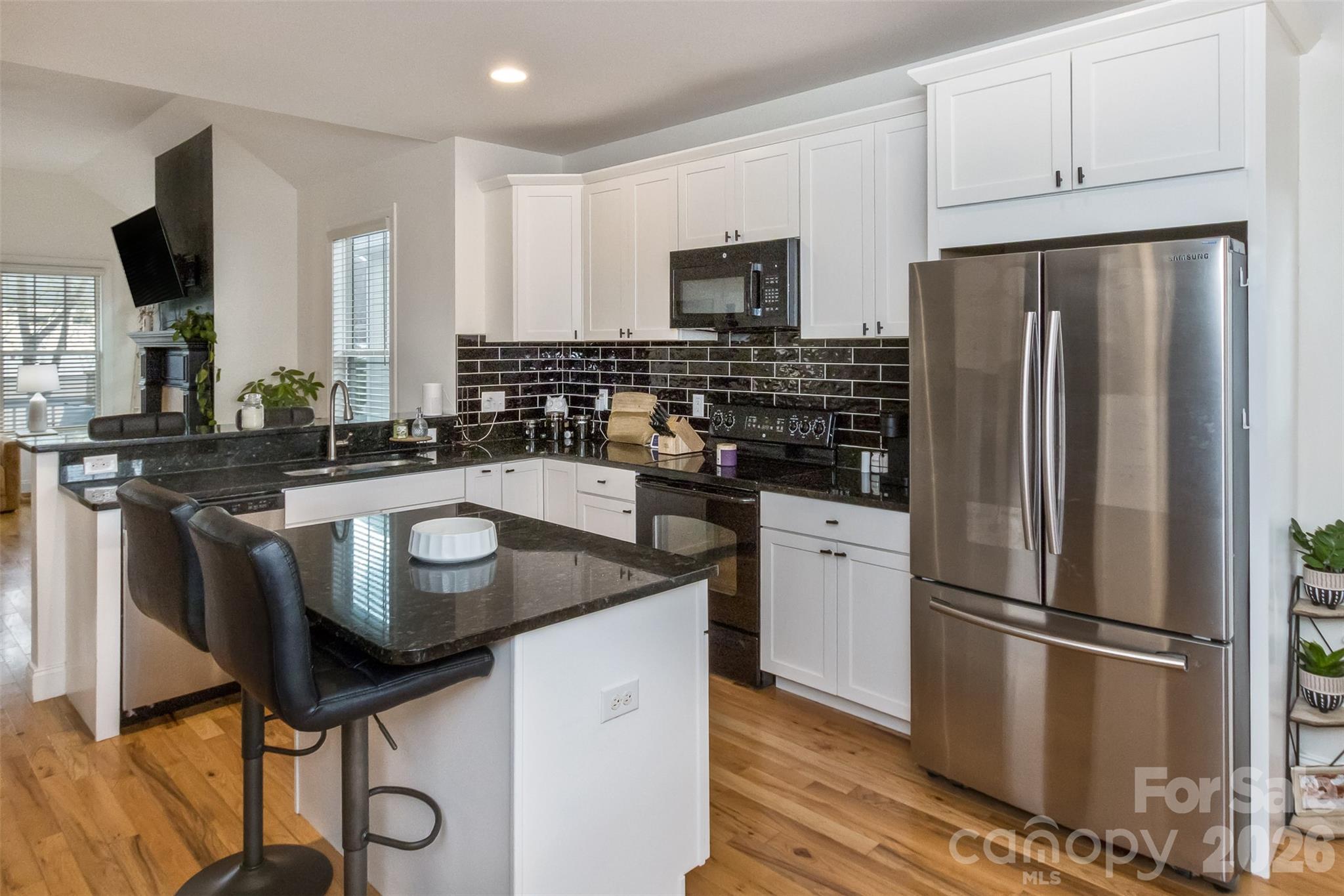 84 Rose Creek Road — Leicester