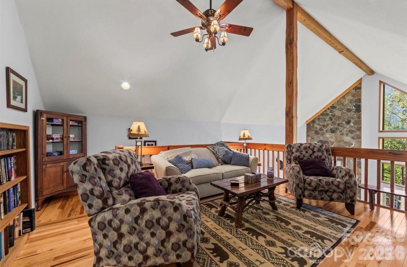 461 N Mallard Cove — Almond