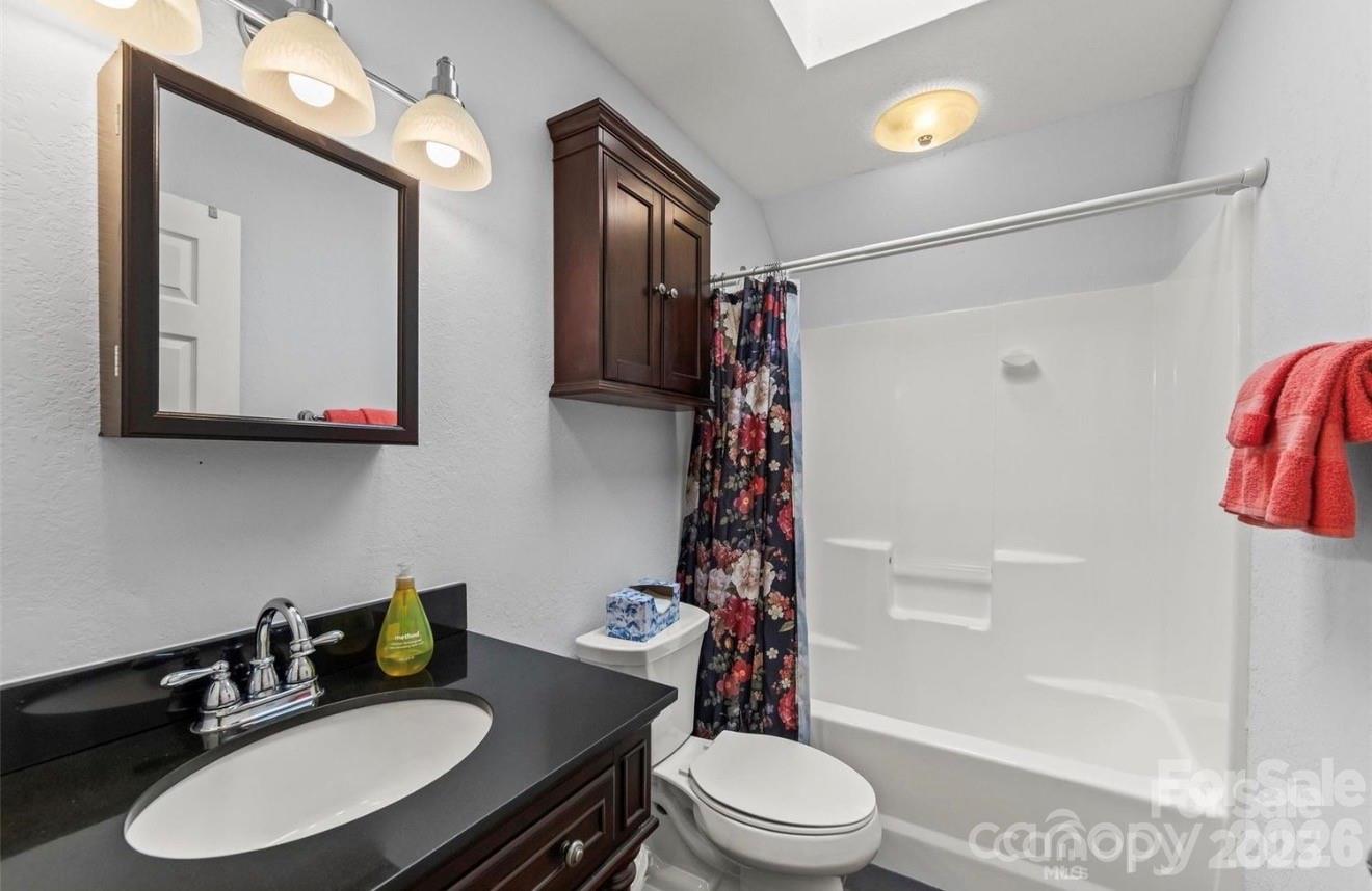 461 N Mallard Cove — Almond