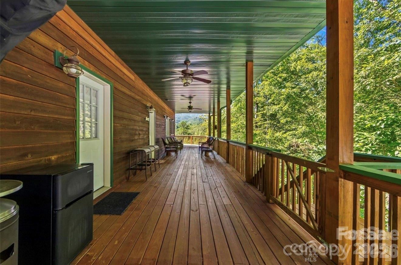 461 N Mallard Cove — Almond