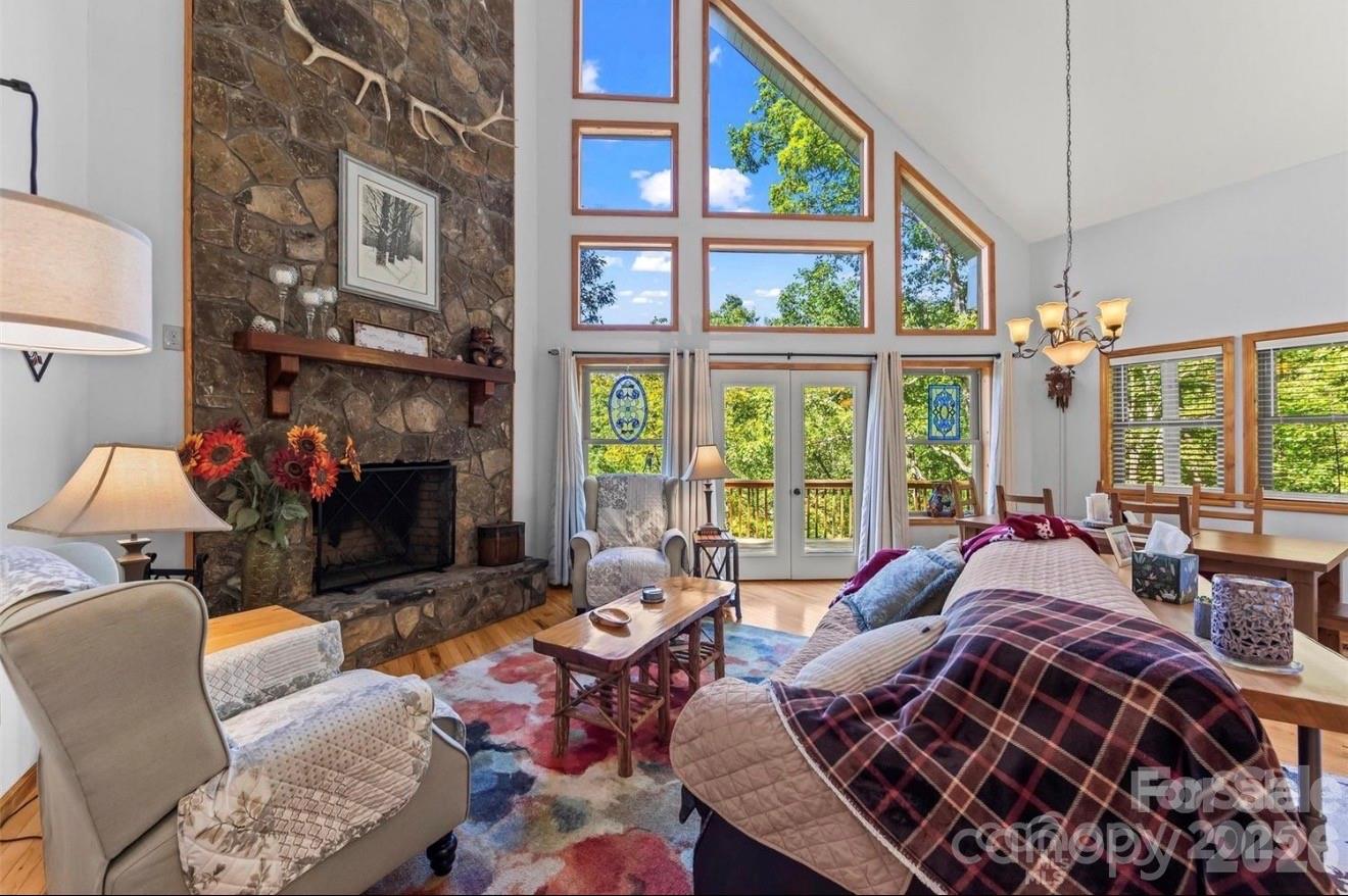 461 N Mallard Cove — Almond
