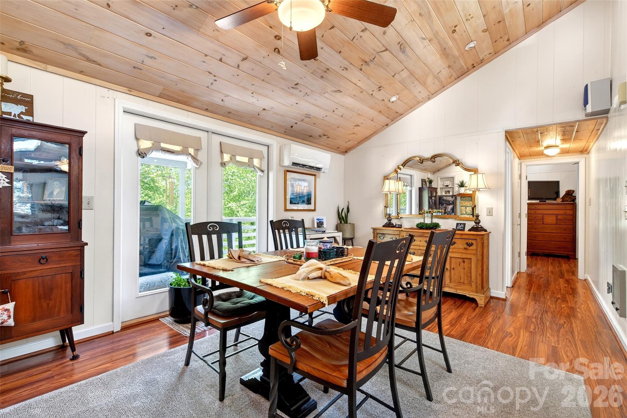 334 Harbor Lake Road — Newland