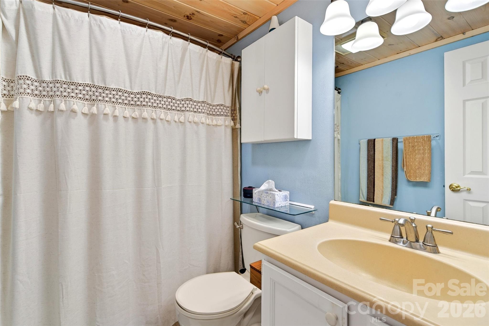 334 Harbor Lake Road — Newland