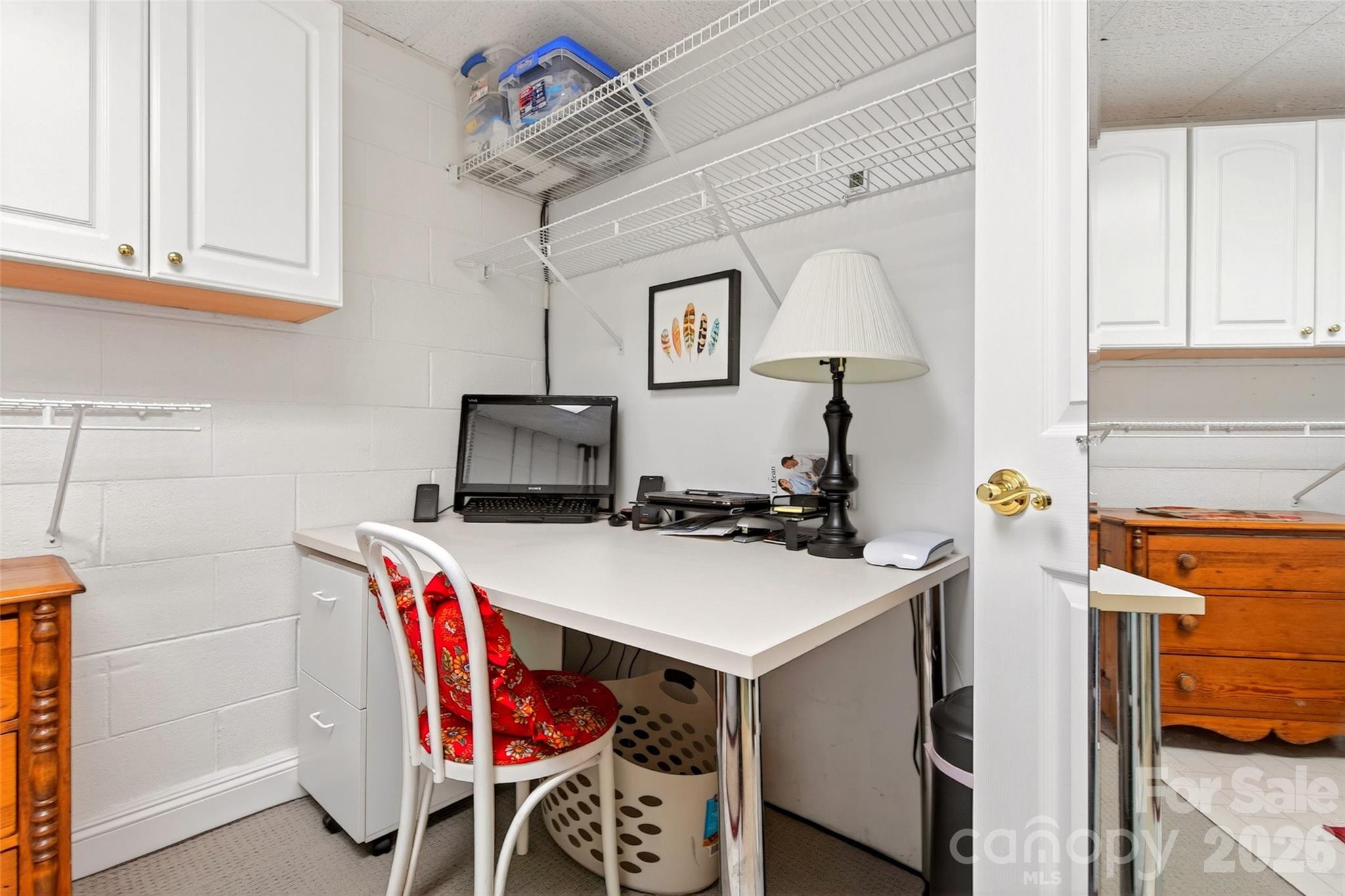 334 Harbor Lake Road — Newland
