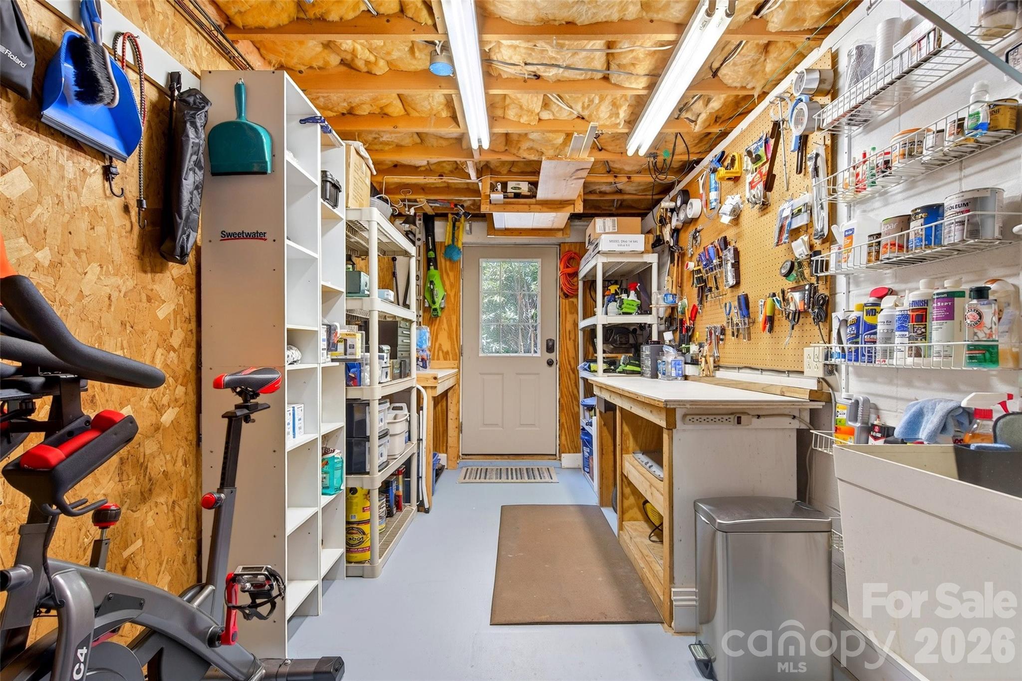 334 Harbor Lake Road — Newland