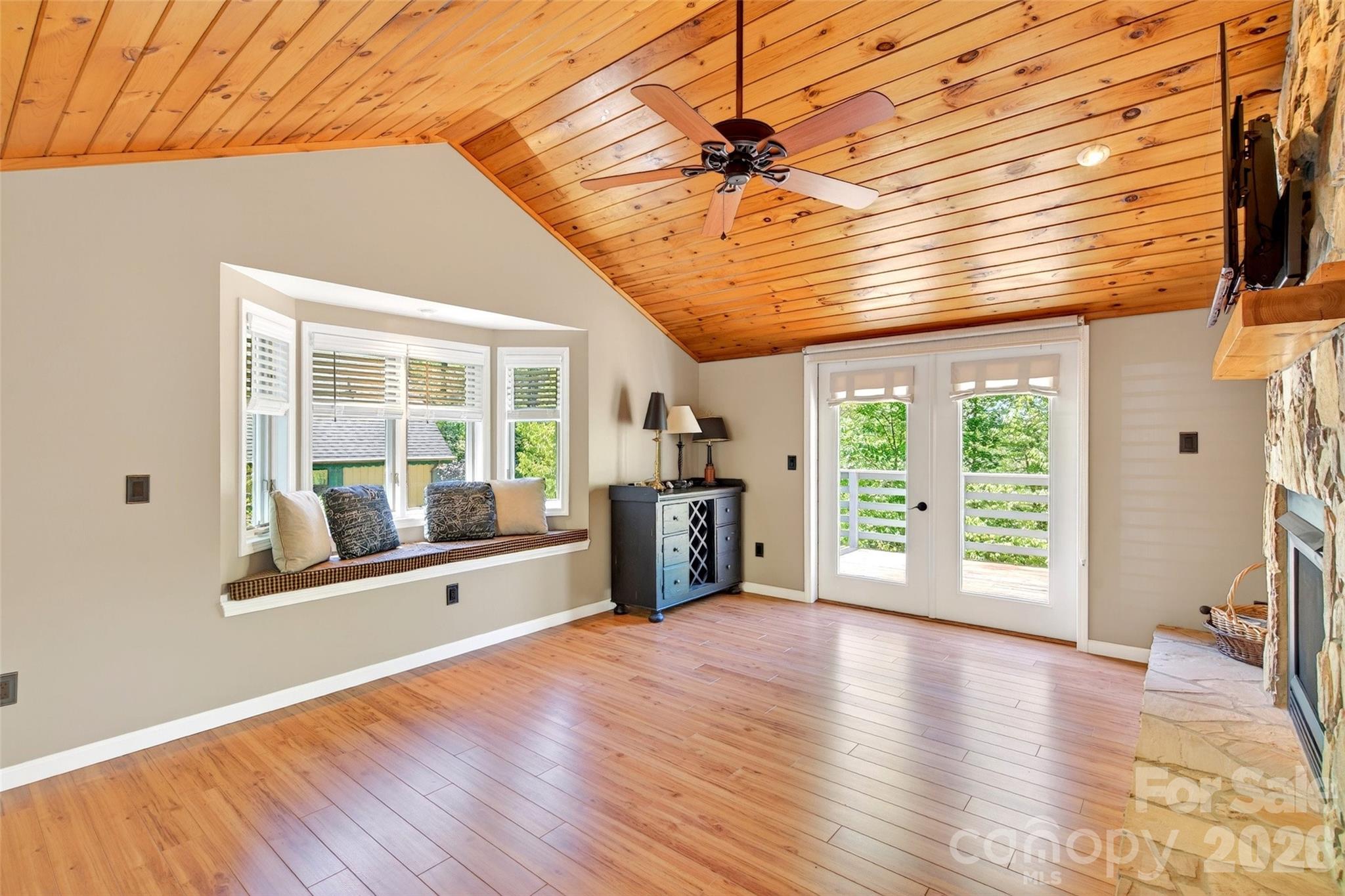 334 Harbor Lake Road — Newland