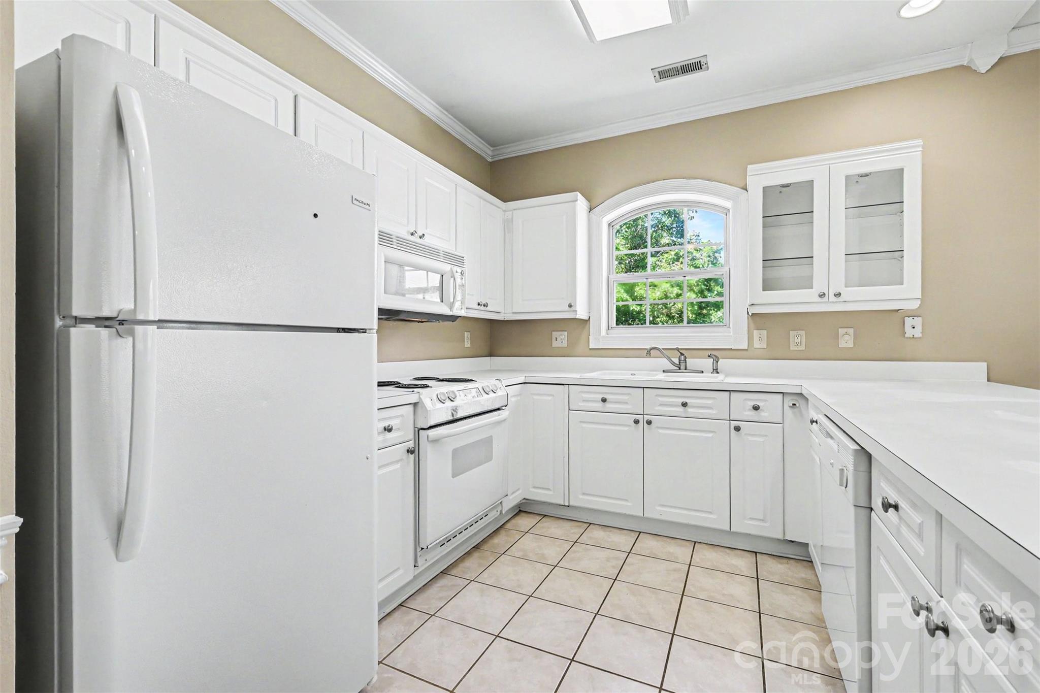 9241 Meadow Vista Road — Charlotte