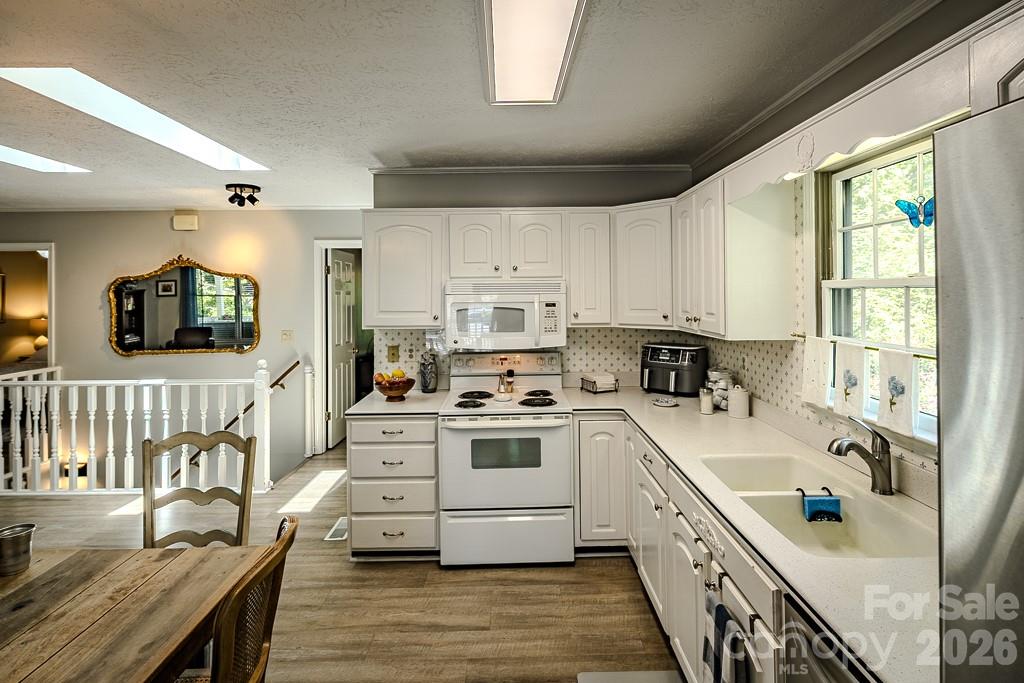 38 Rocky Meadows Road — Newland