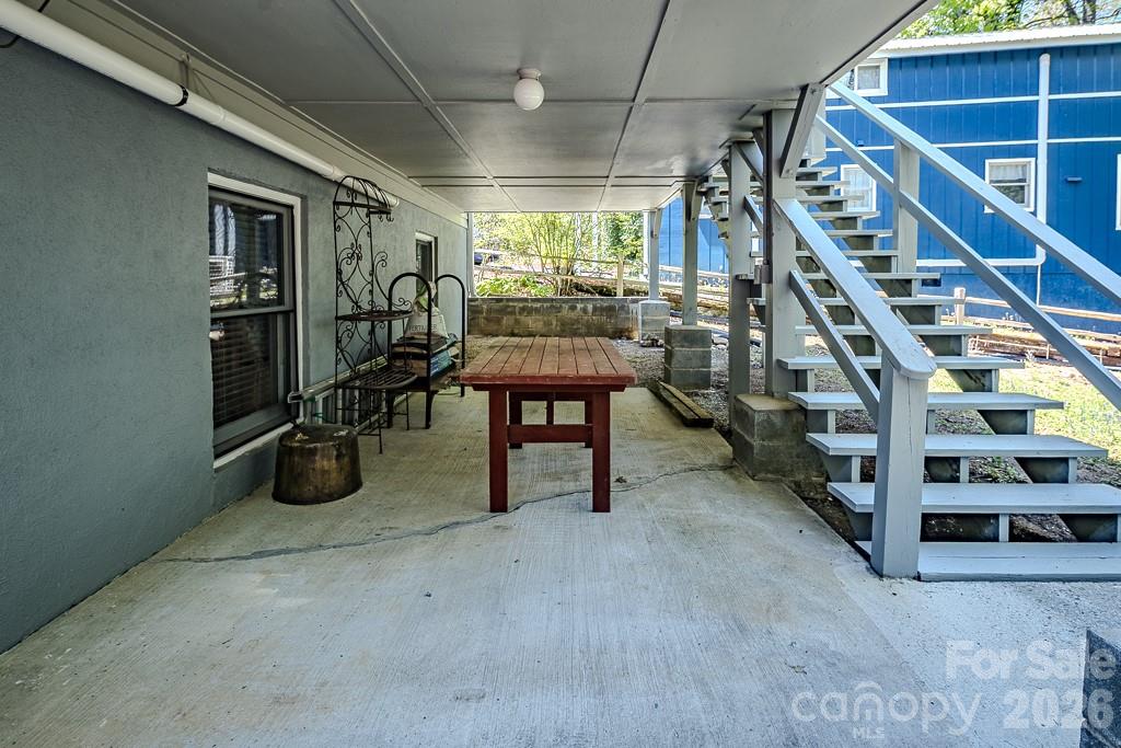 38 Rocky Meadows Road — Newland