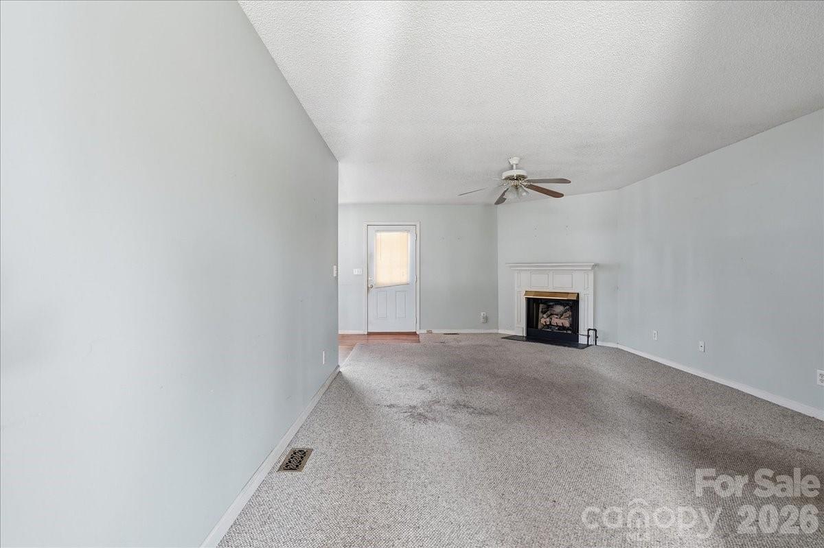 411 Patio Road — Easley