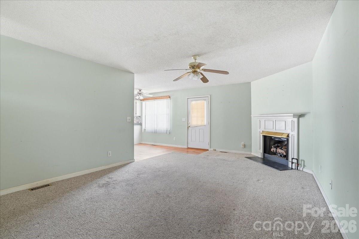411 Patio Road — Easley