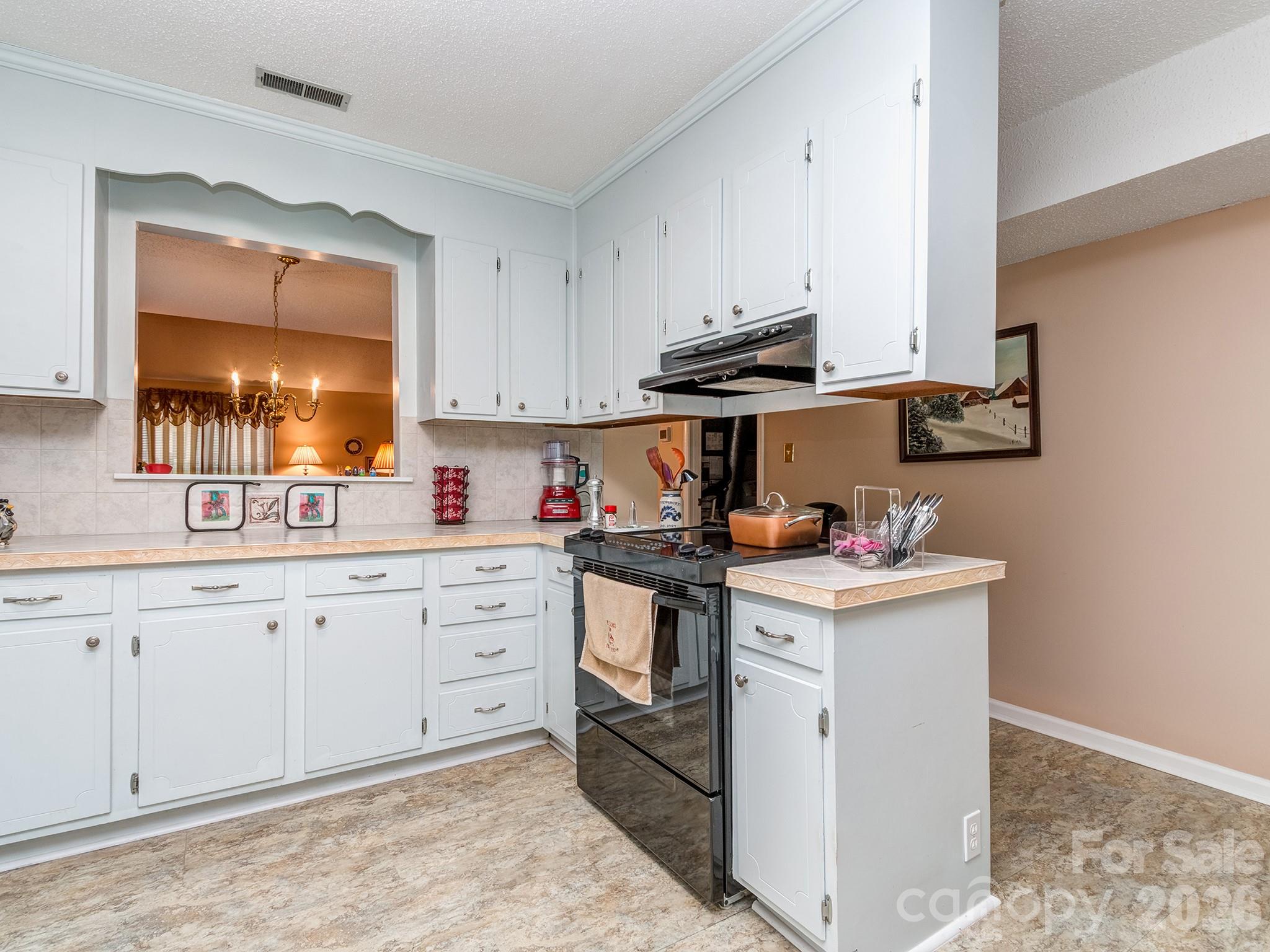 11707 Park Road — Charlotte