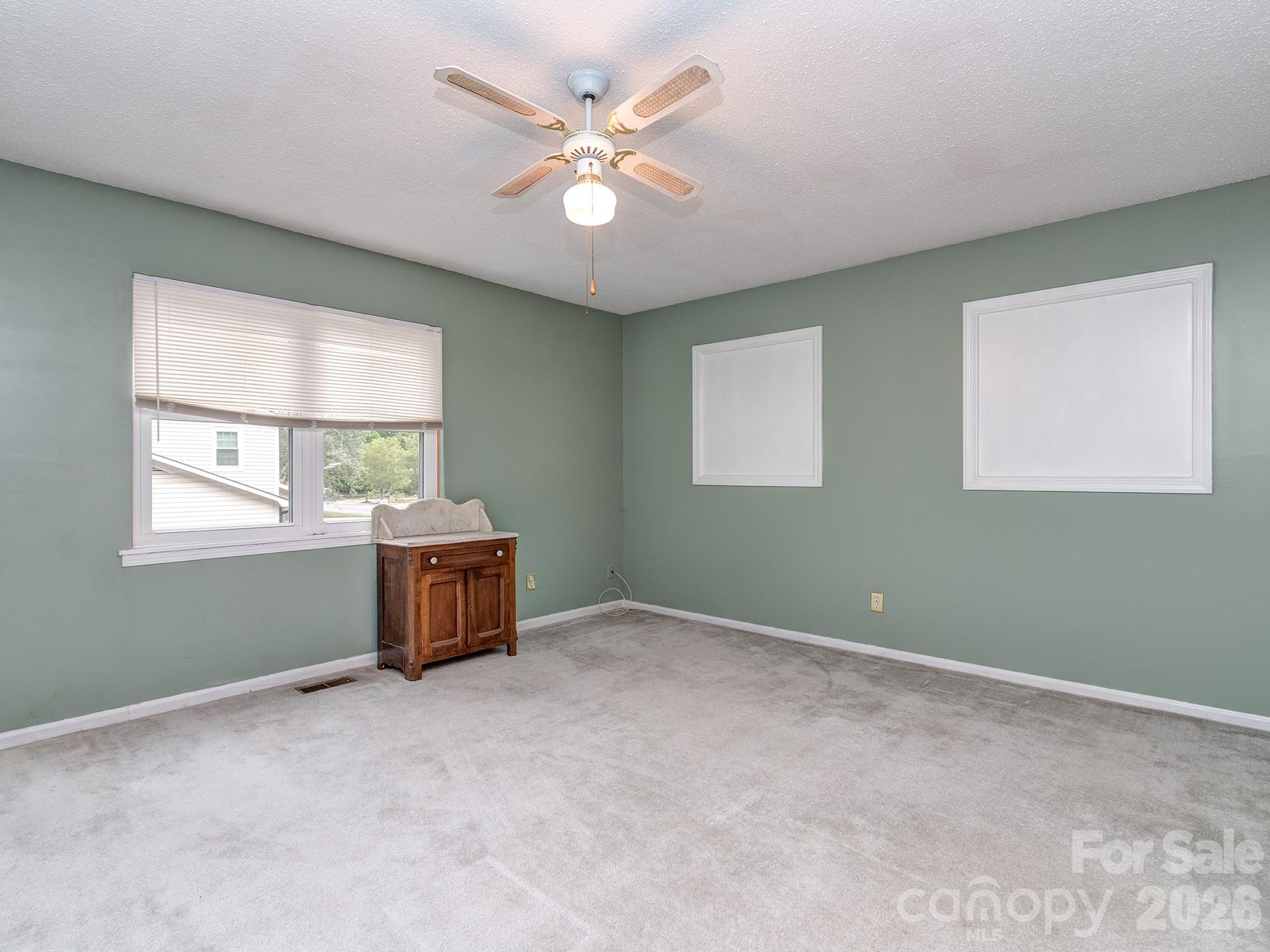 11707 Park Road — Charlotte