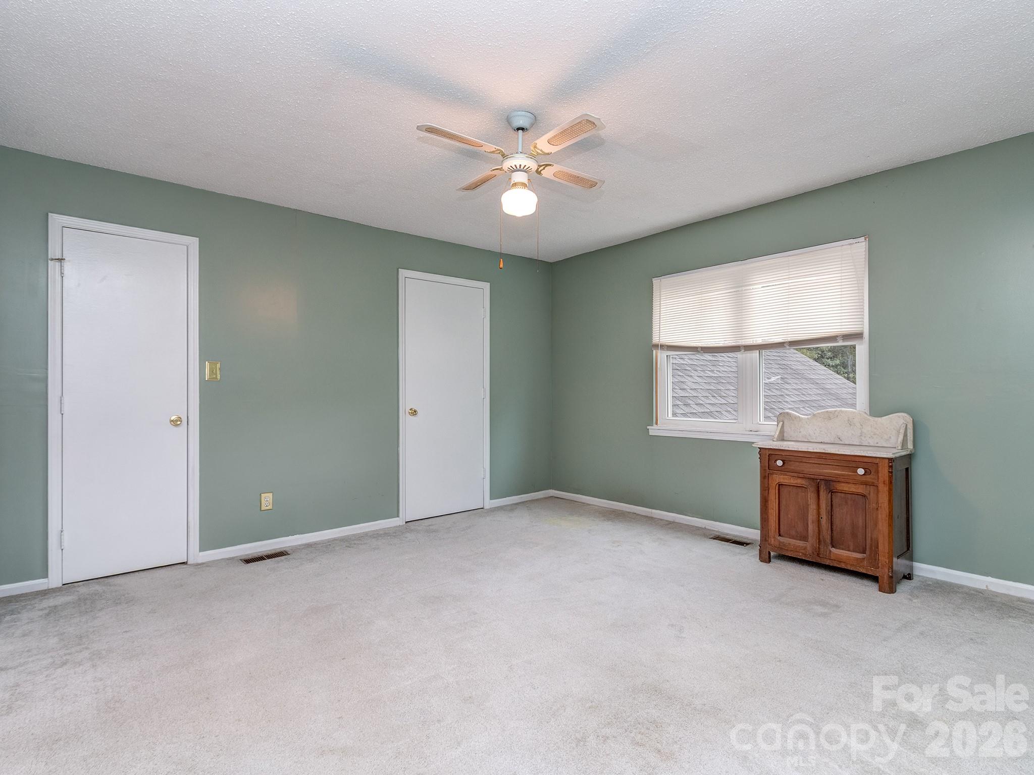 11707 Park Road — Charlotte
