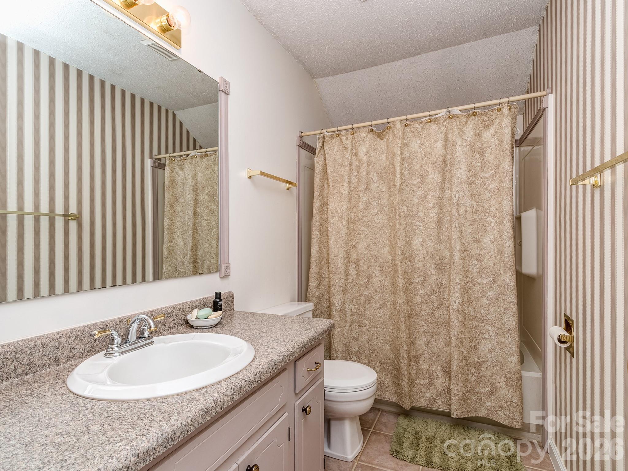 11707 Park Road — Charlotte