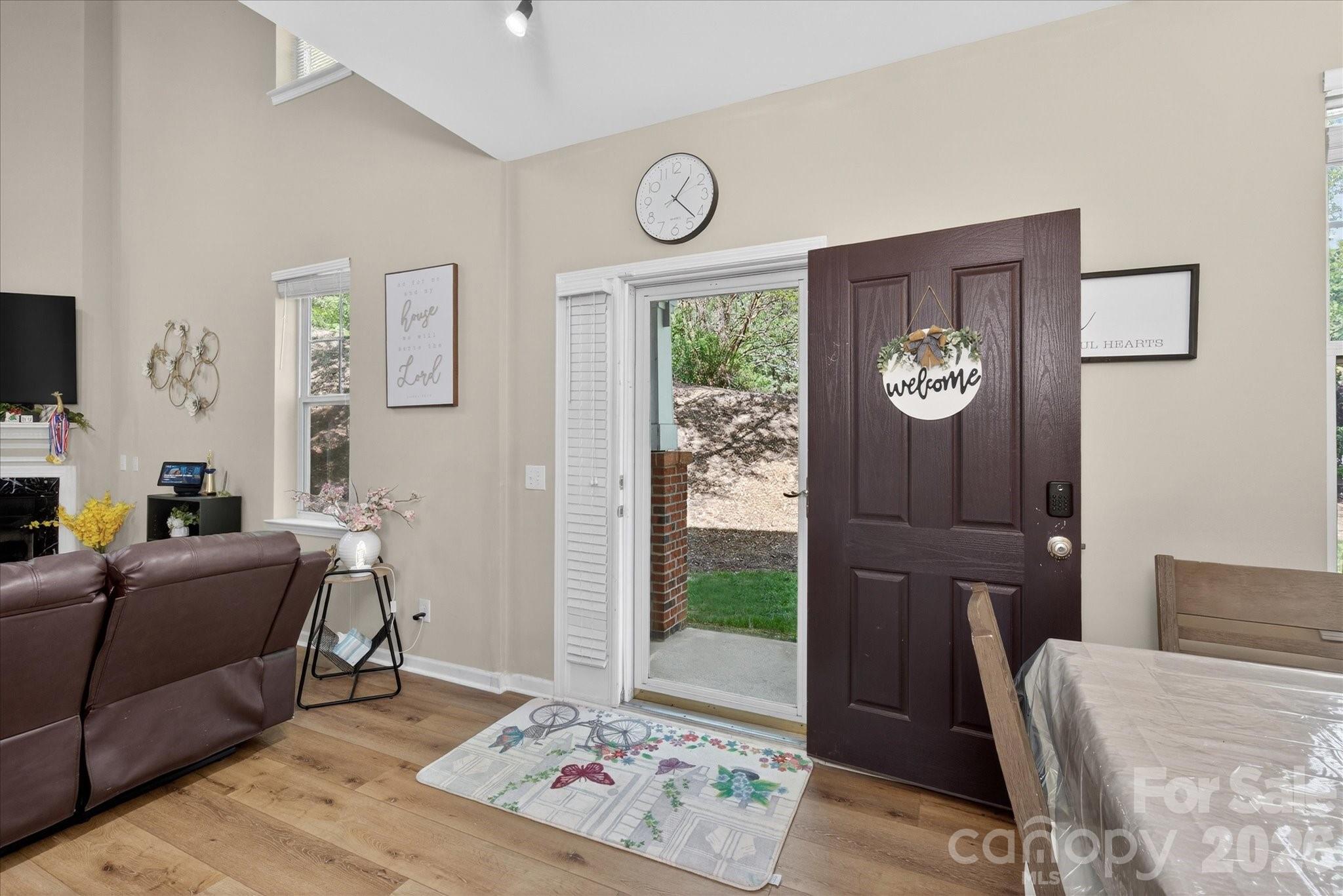 10810 Princeton Village Drive — Charlotte