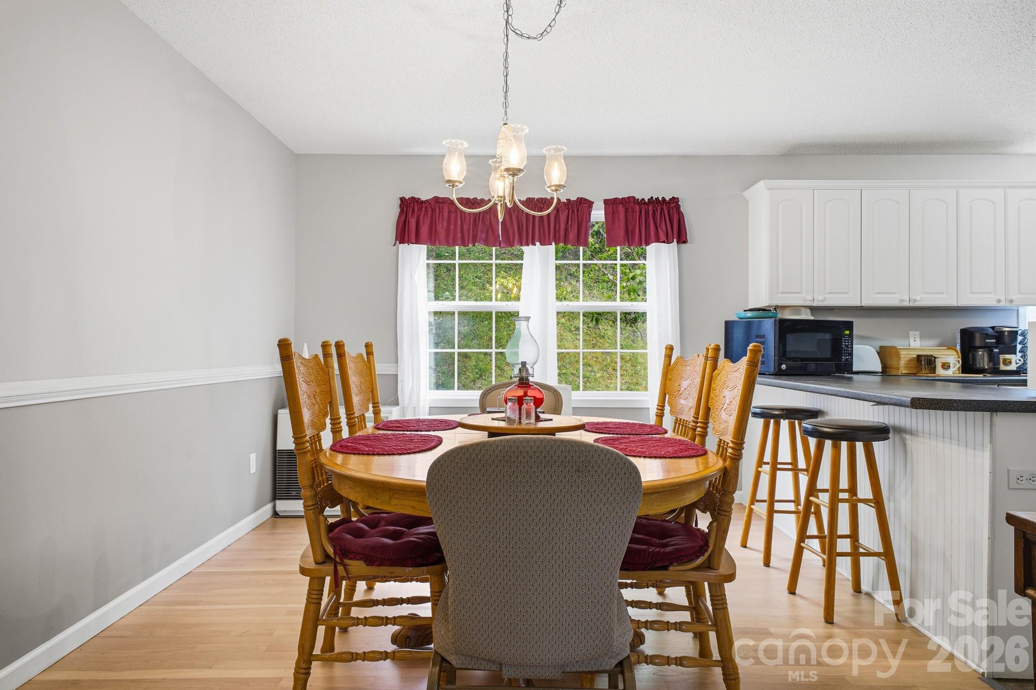 48 Open Range Drive — Barnardsville