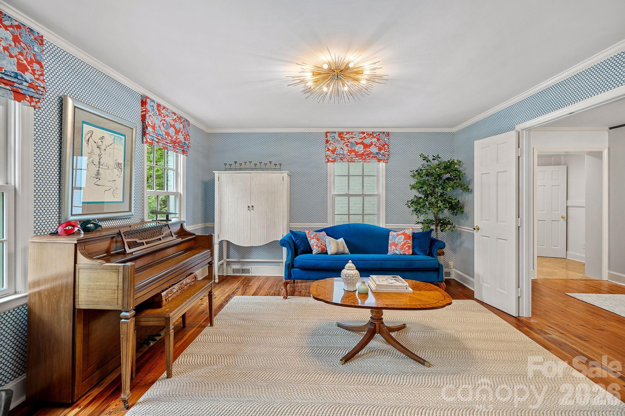 251 Ney Circle — Davidson